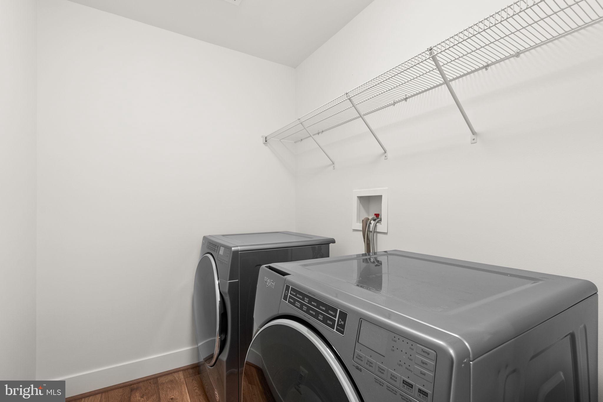 OWINGS BEACH - Residential