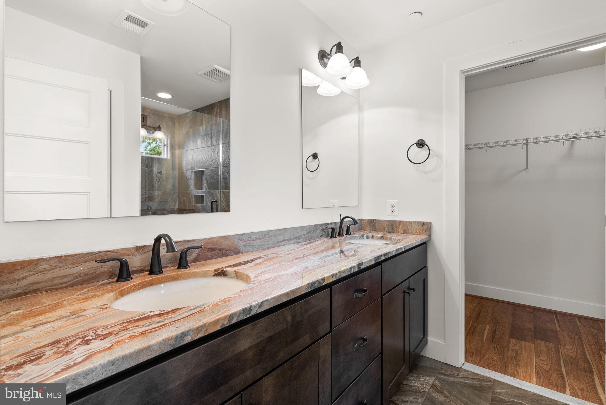 OWINGS BEACH - Residential