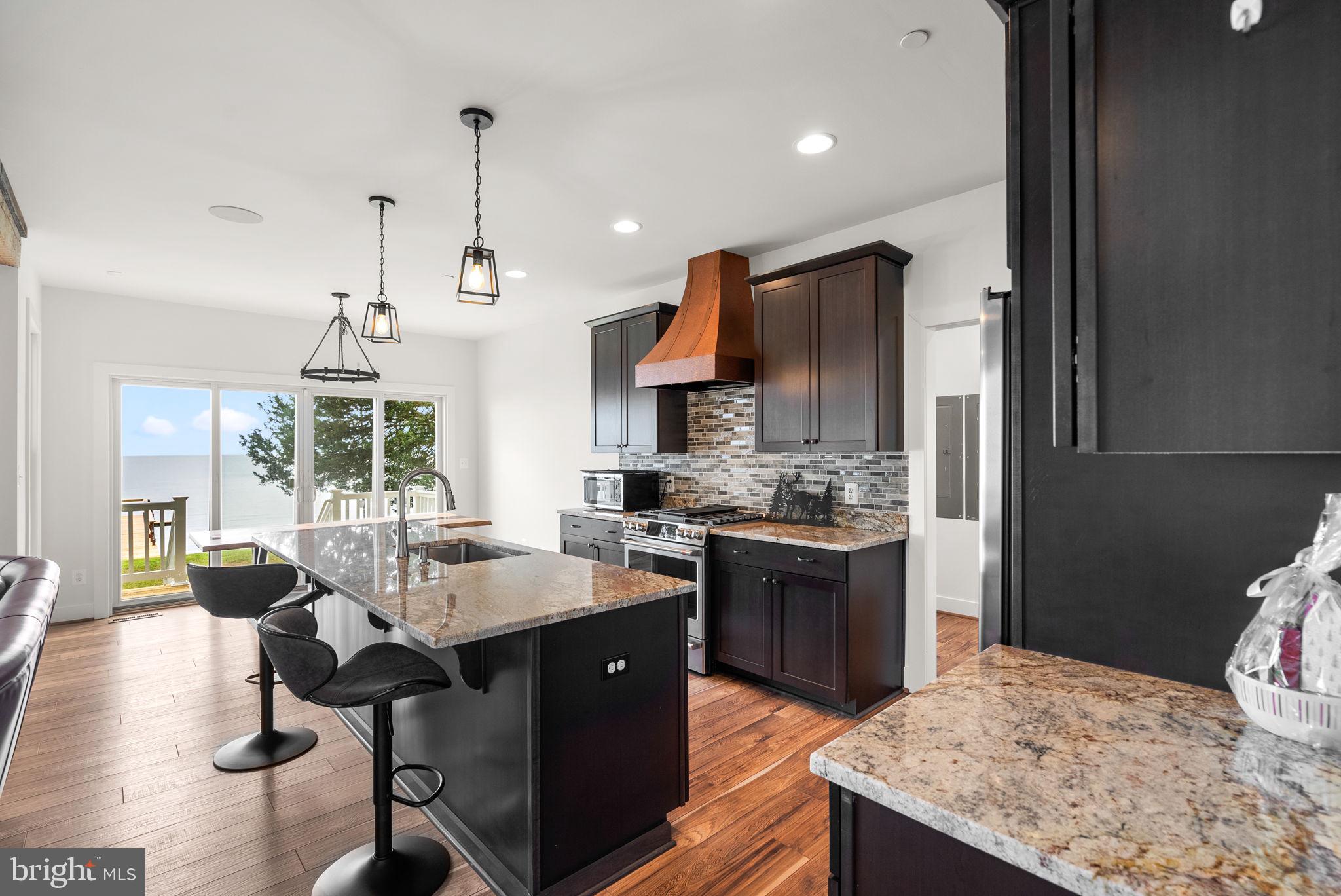 OWINGS BEACH - Residential