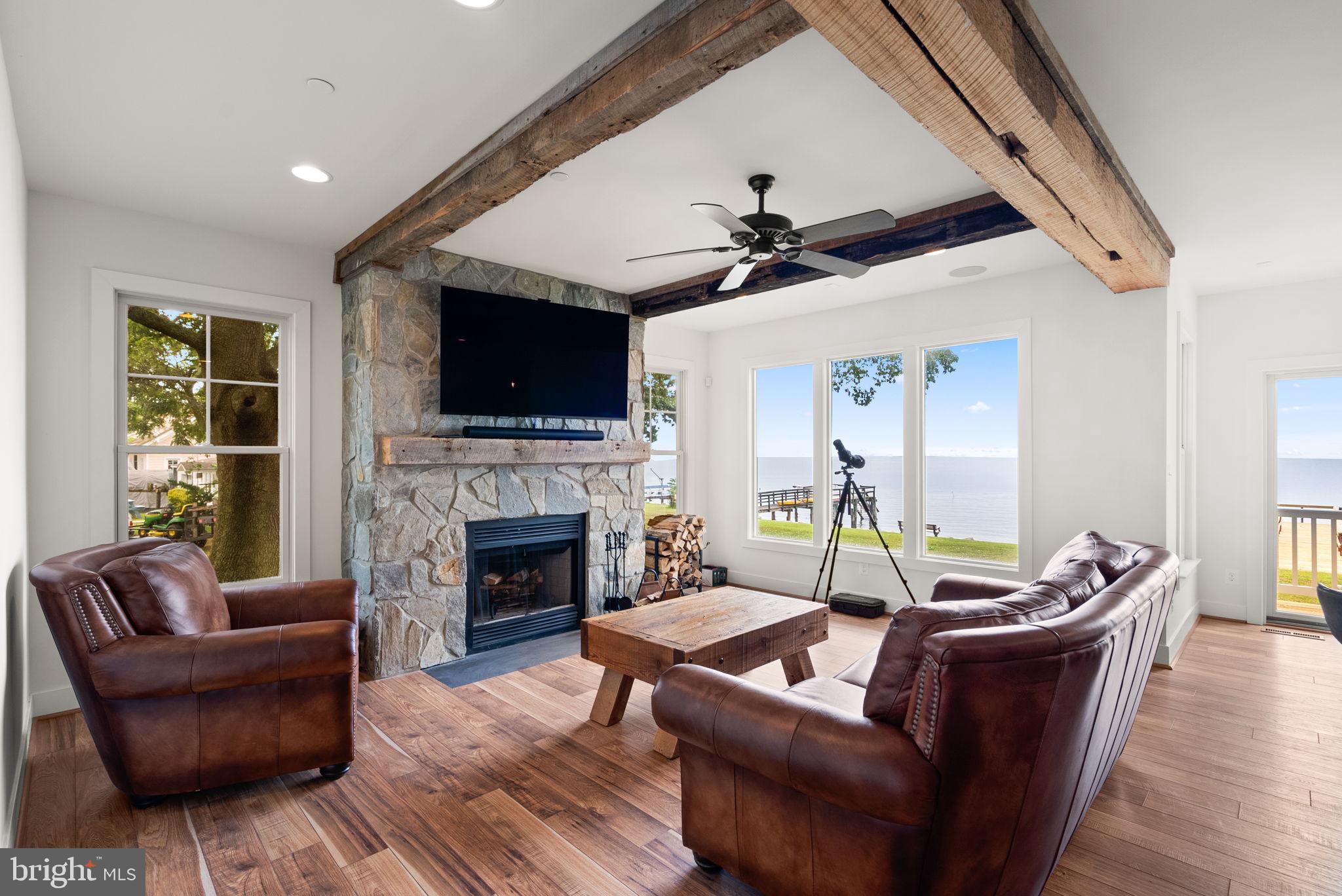 OWINGS BEACH - Residential