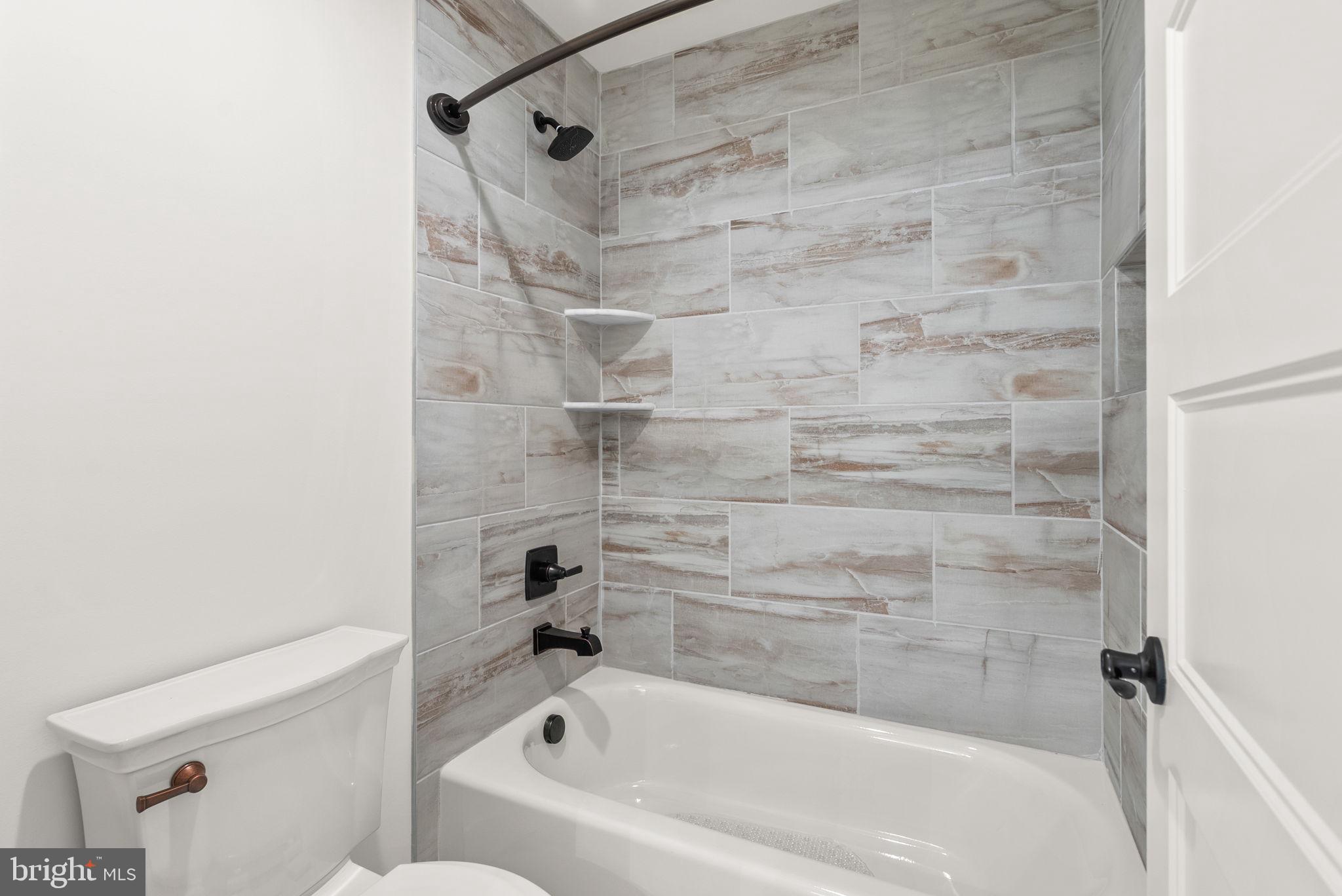 OWINGS BEACH - Residential