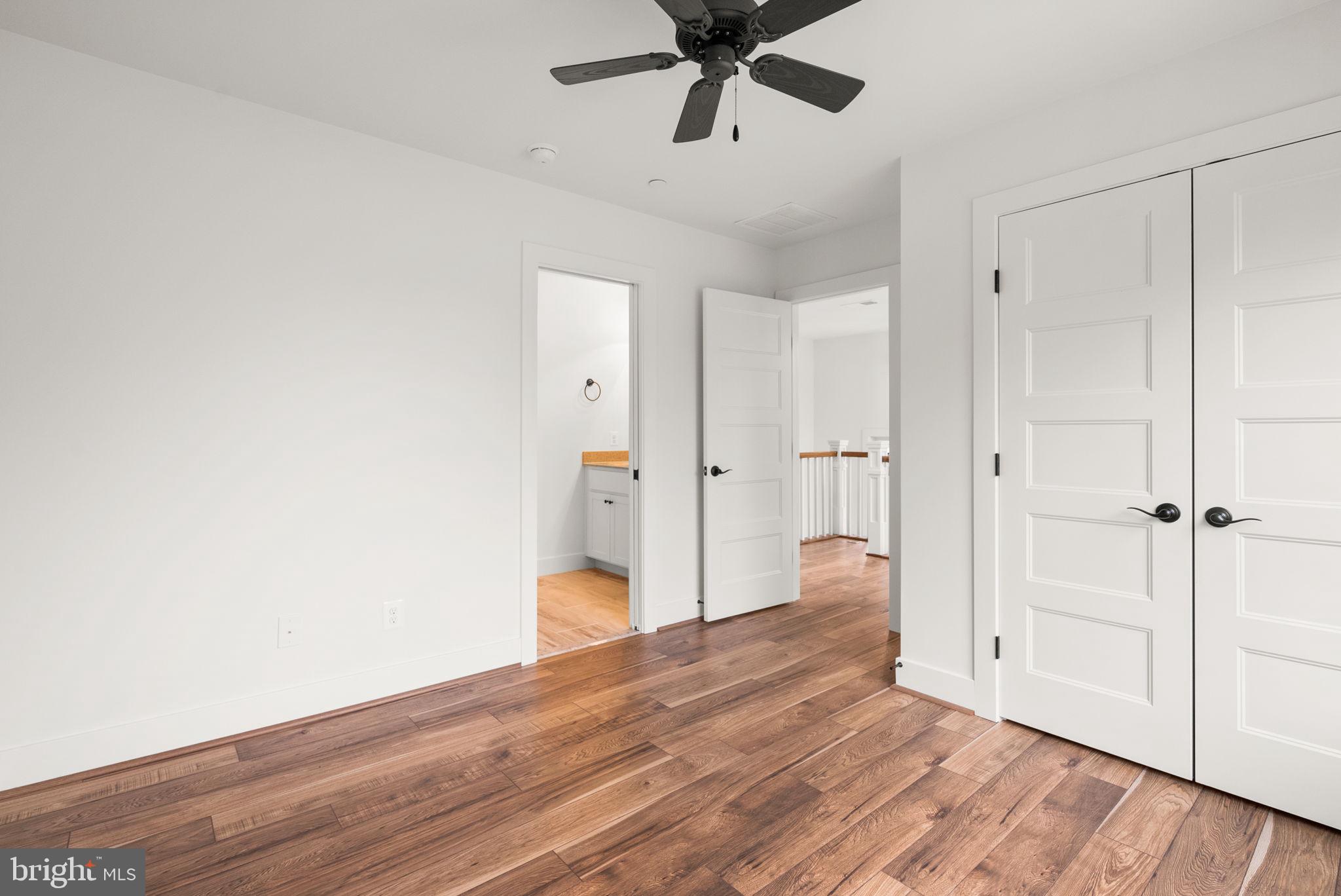 OWINGS BEACH - Residential