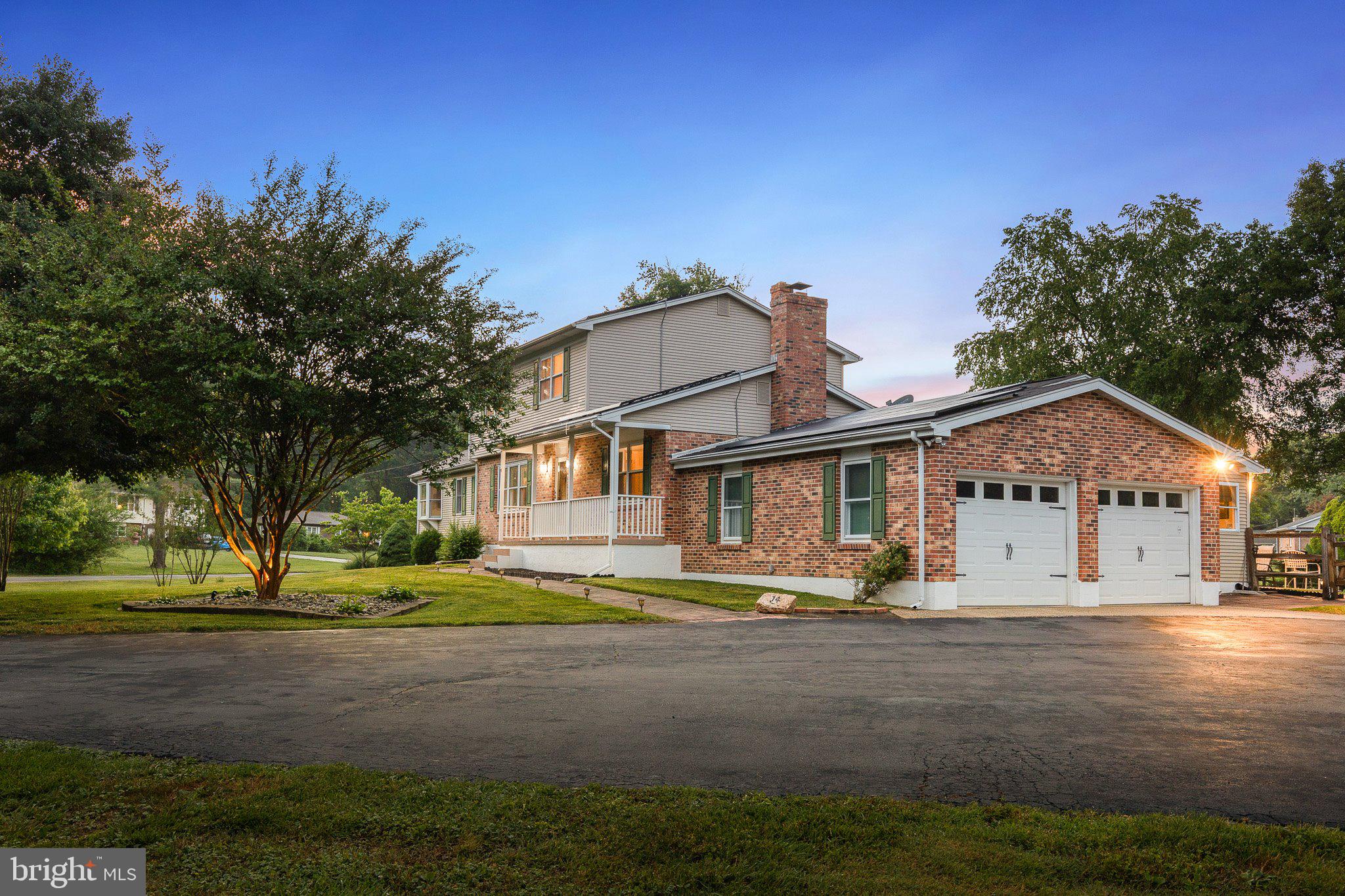 14 BOWFIN DRIVE