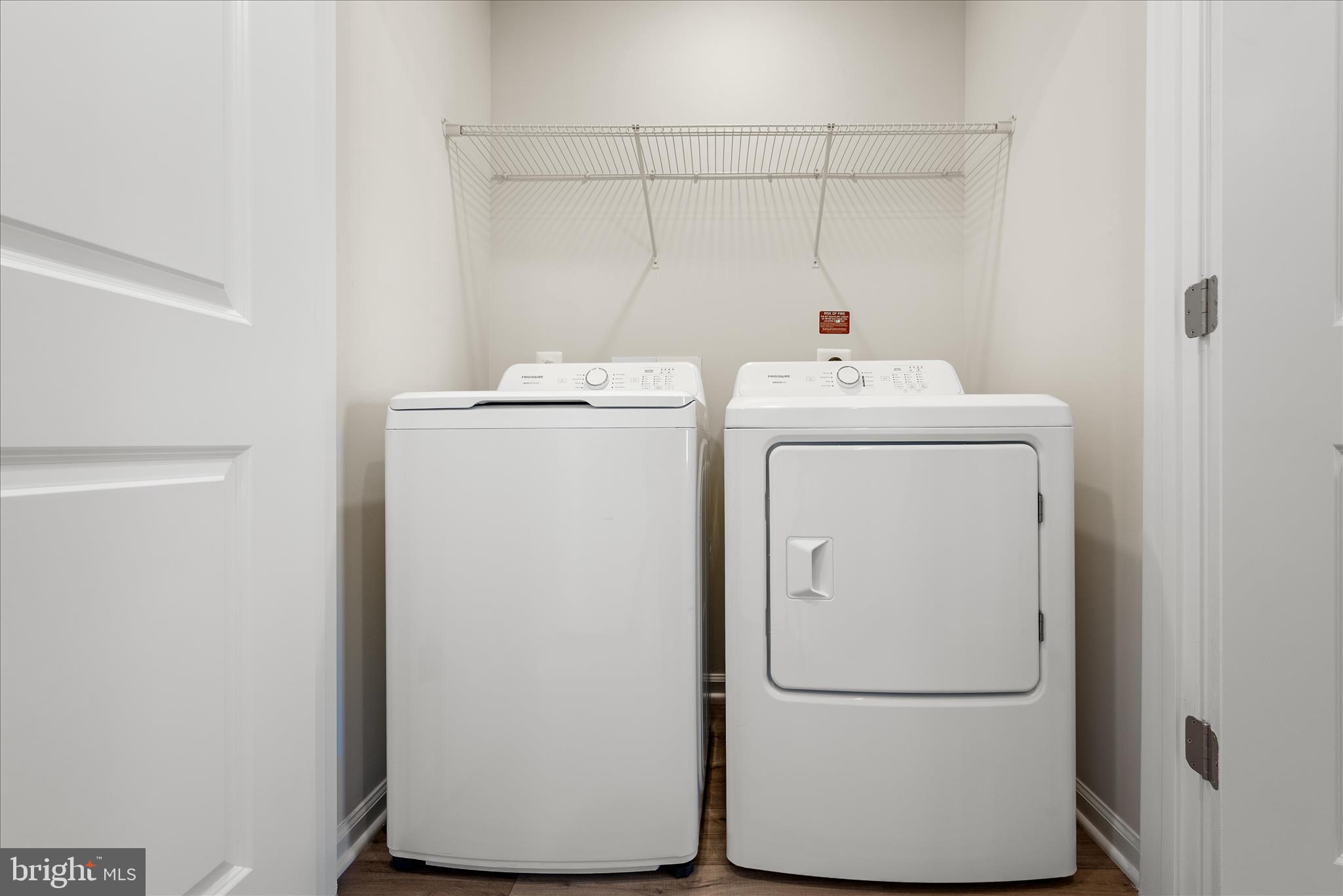 RED CLOVER MEADOWS - Residential Lease