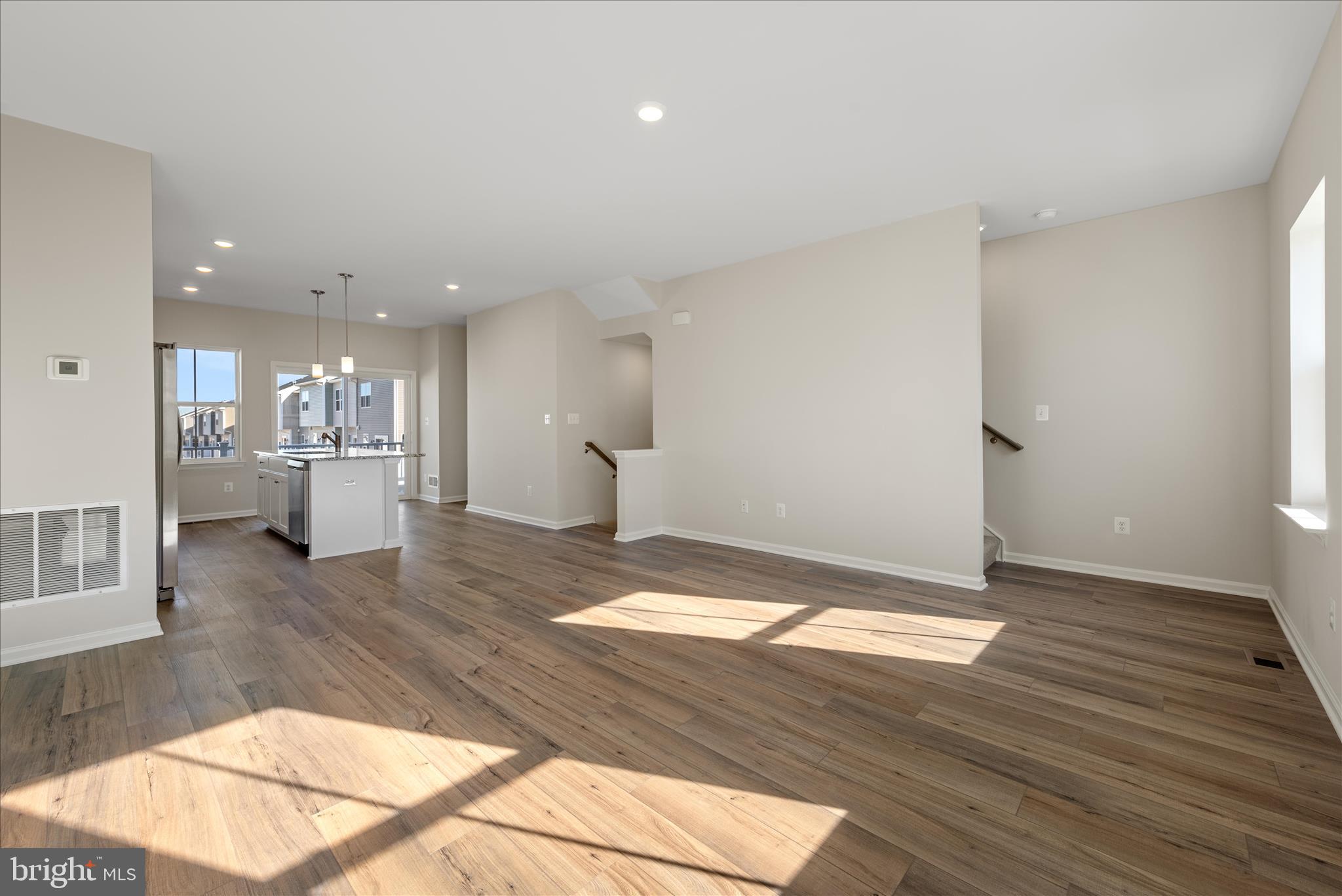 RED CLOVER MEADOWS - Residential Lease