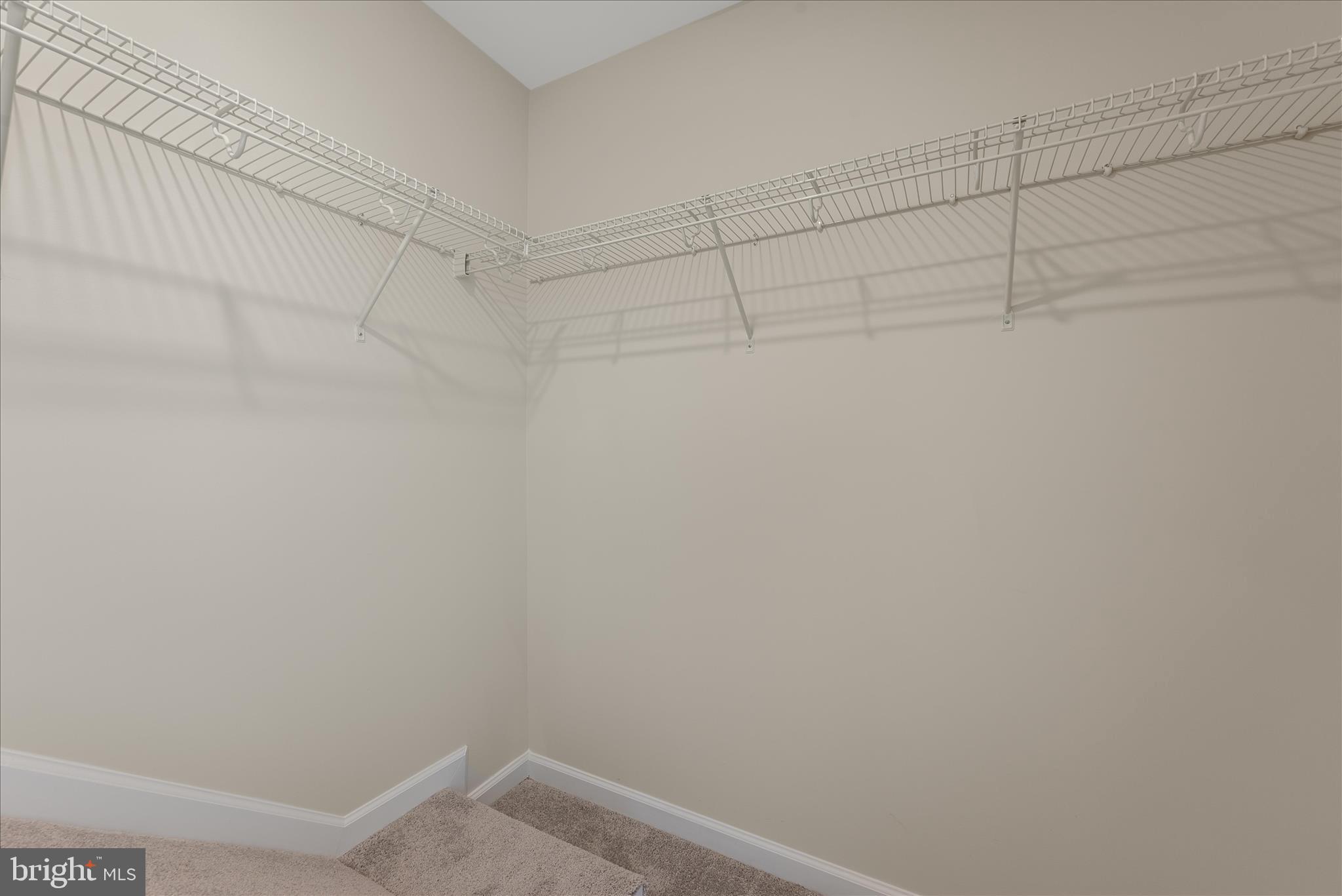 RED CLOVER MEADOWS - Residential Lease