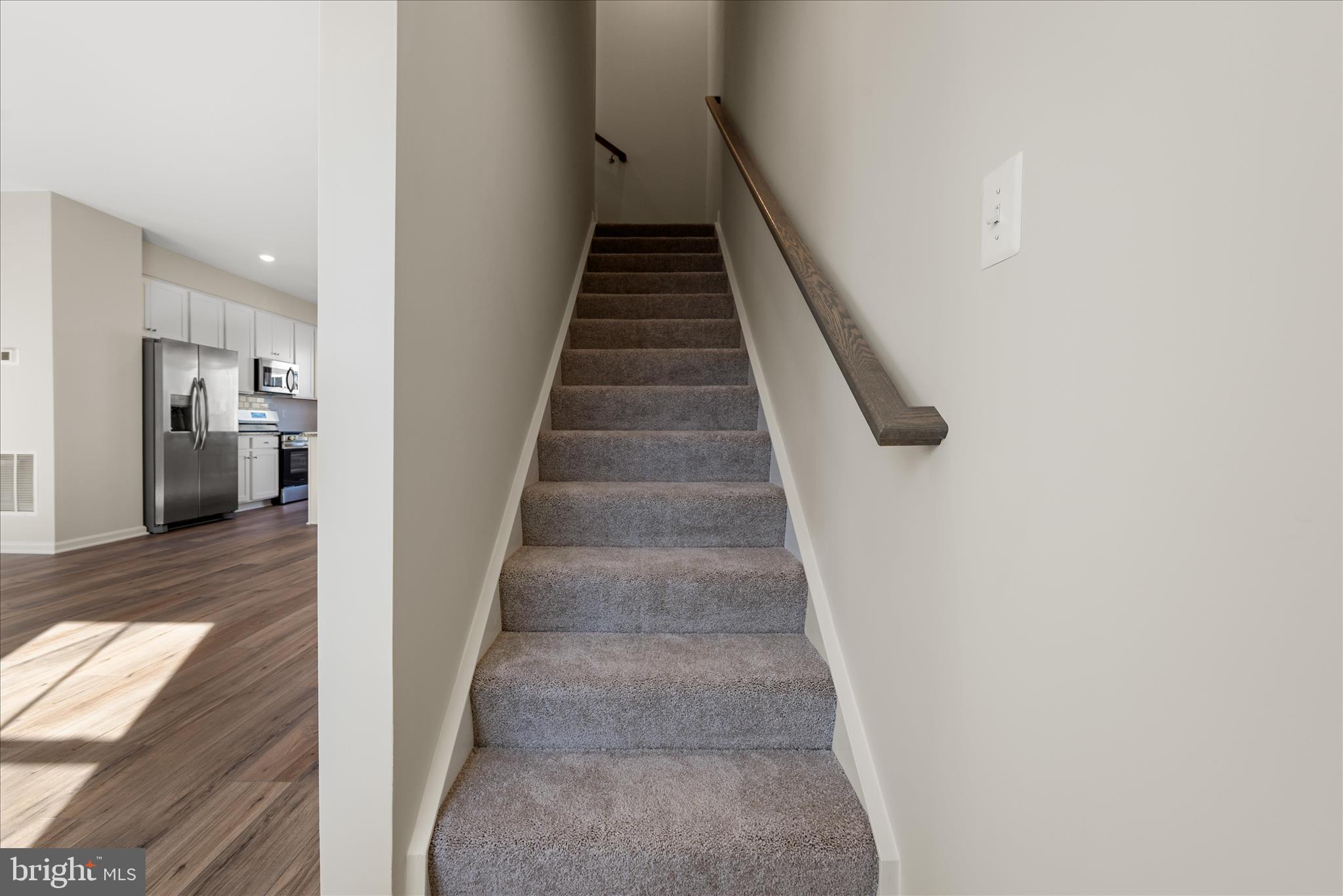 RED CLOVER MEADOWS - Residential Lease