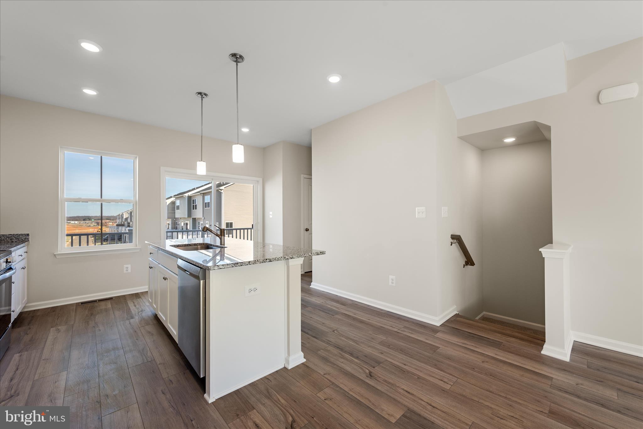 RED CLOVER MEADOWS - Residential Lease