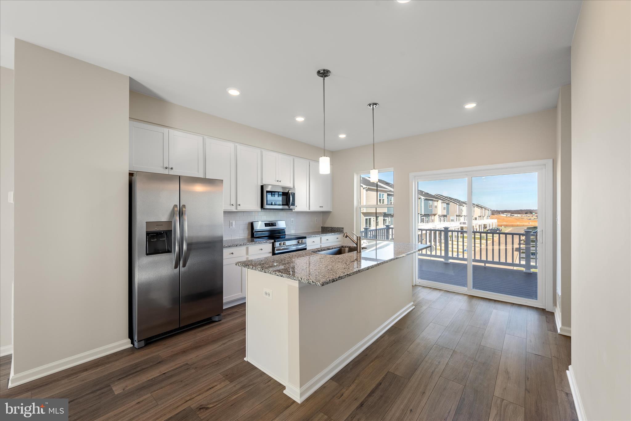 RED CLOVER MEADOWS - Residential Lease