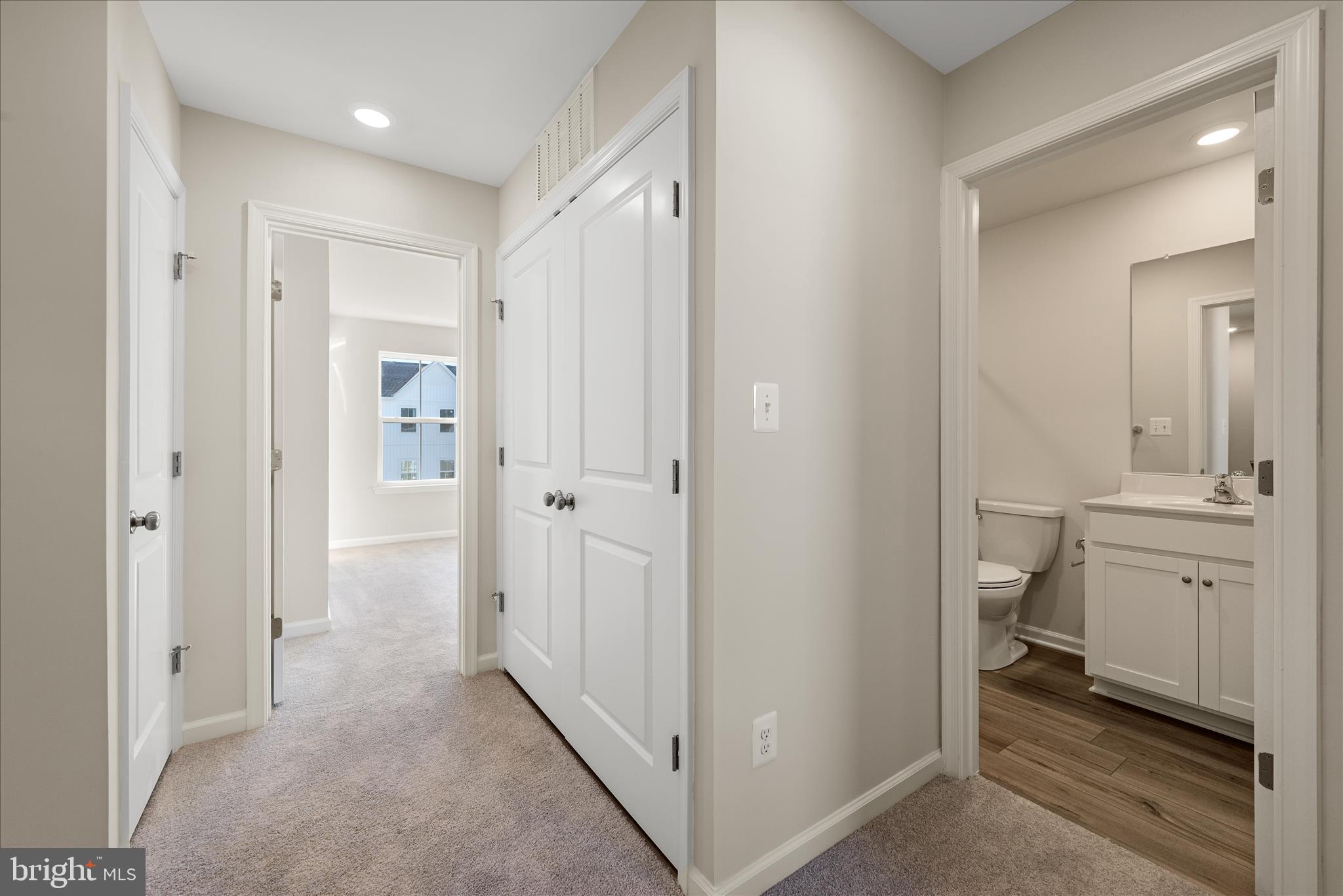 RED CLOVER MEADOWS - Residential Lease