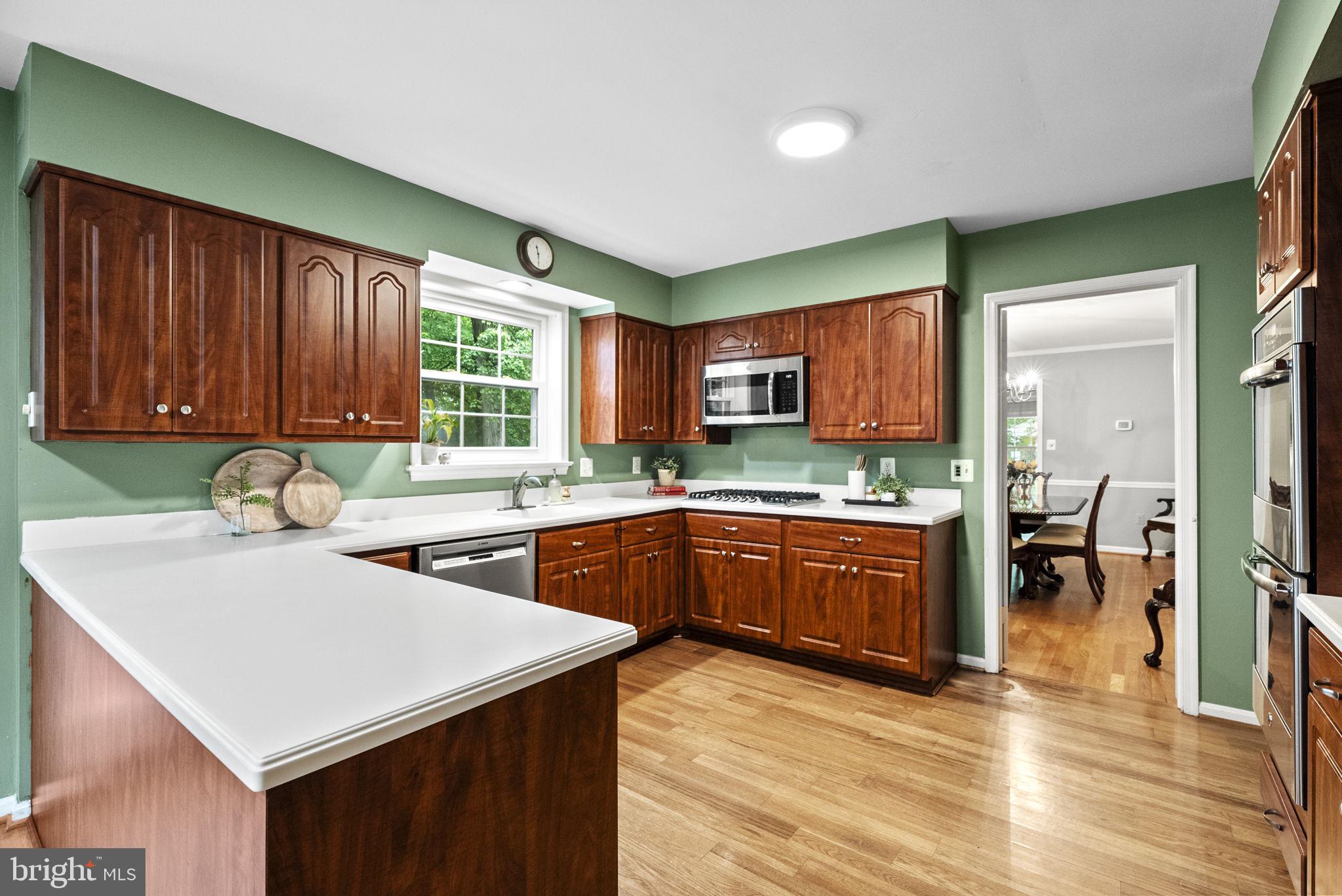 RIVER FALLS - Residential