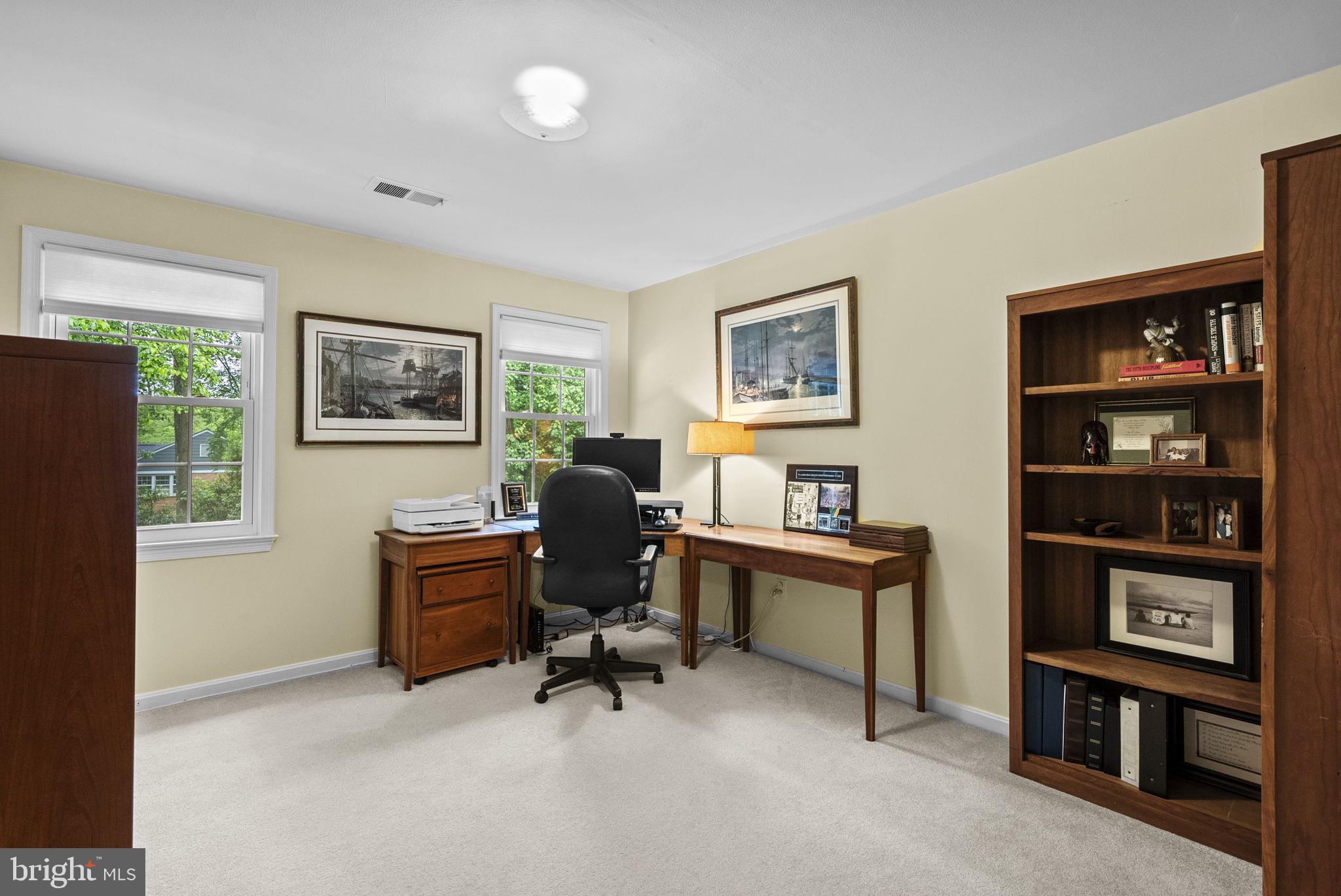 RIVER FALLS - Residential