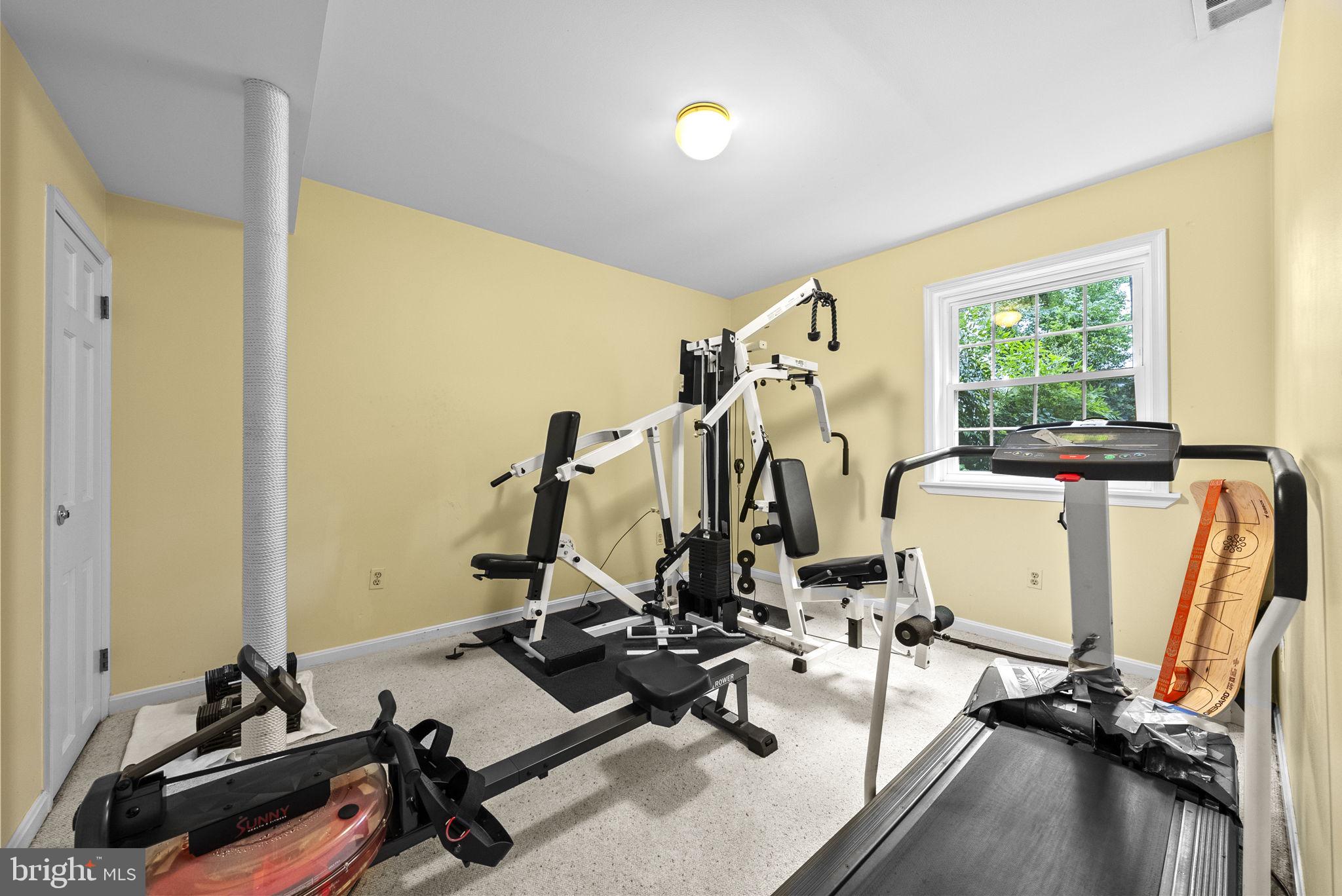 RIVER FALLS - Residential