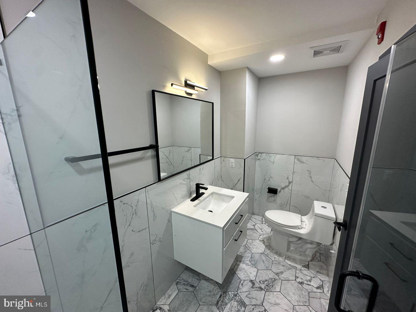 PHILADELPHIA - Residential