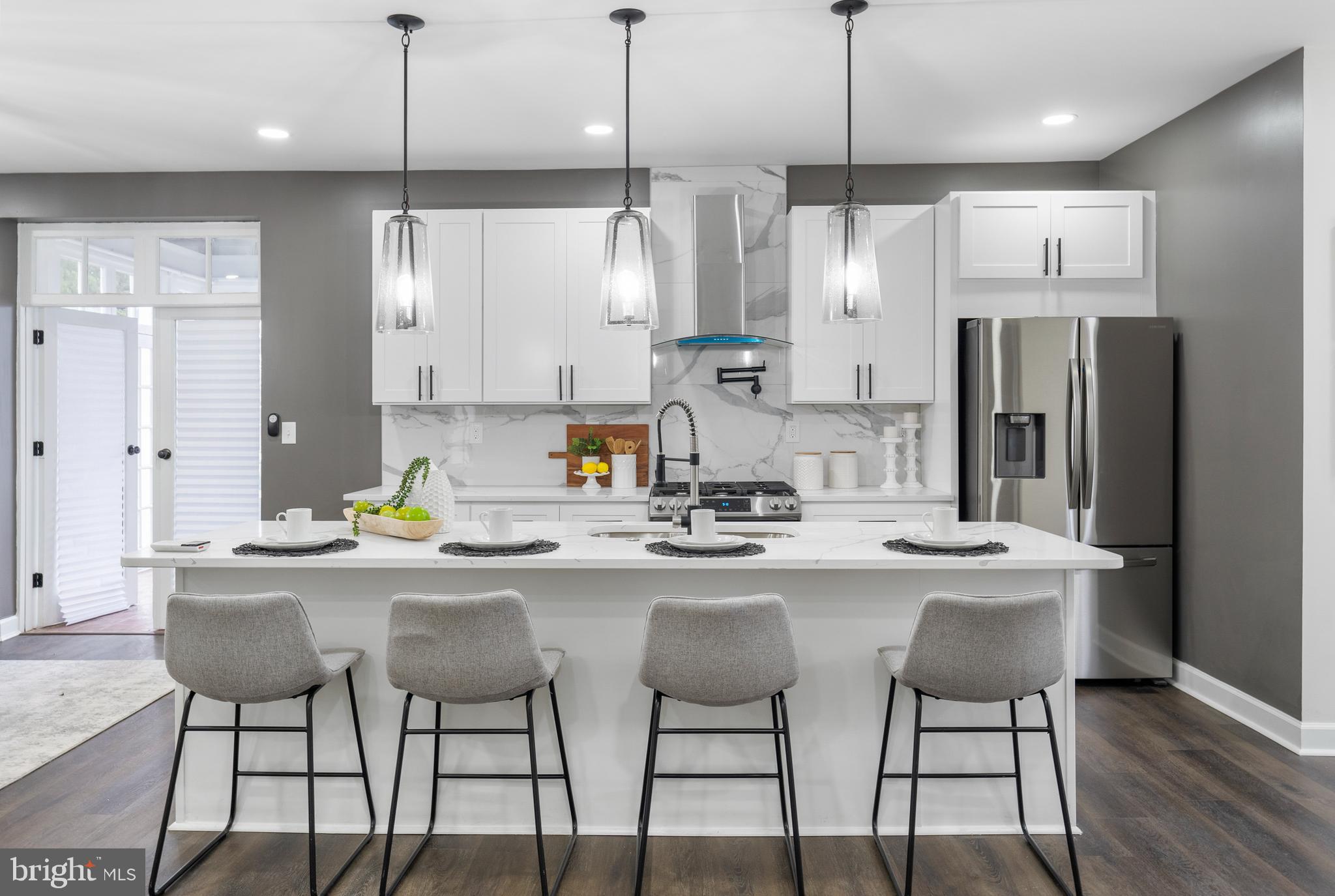 ASHBURTON HISTORIC DISTRICT - Residential