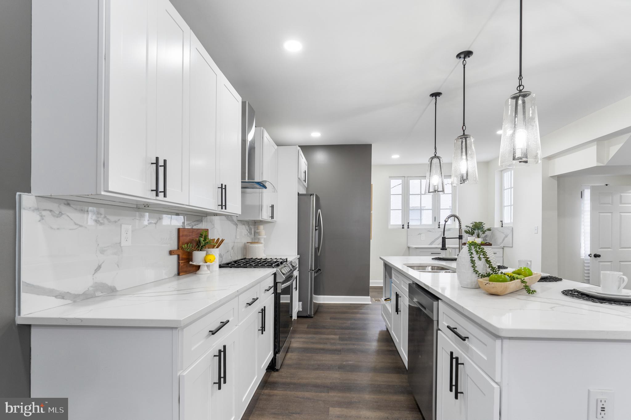 ASHBURTON HISTORIC DISTRICT - Residential