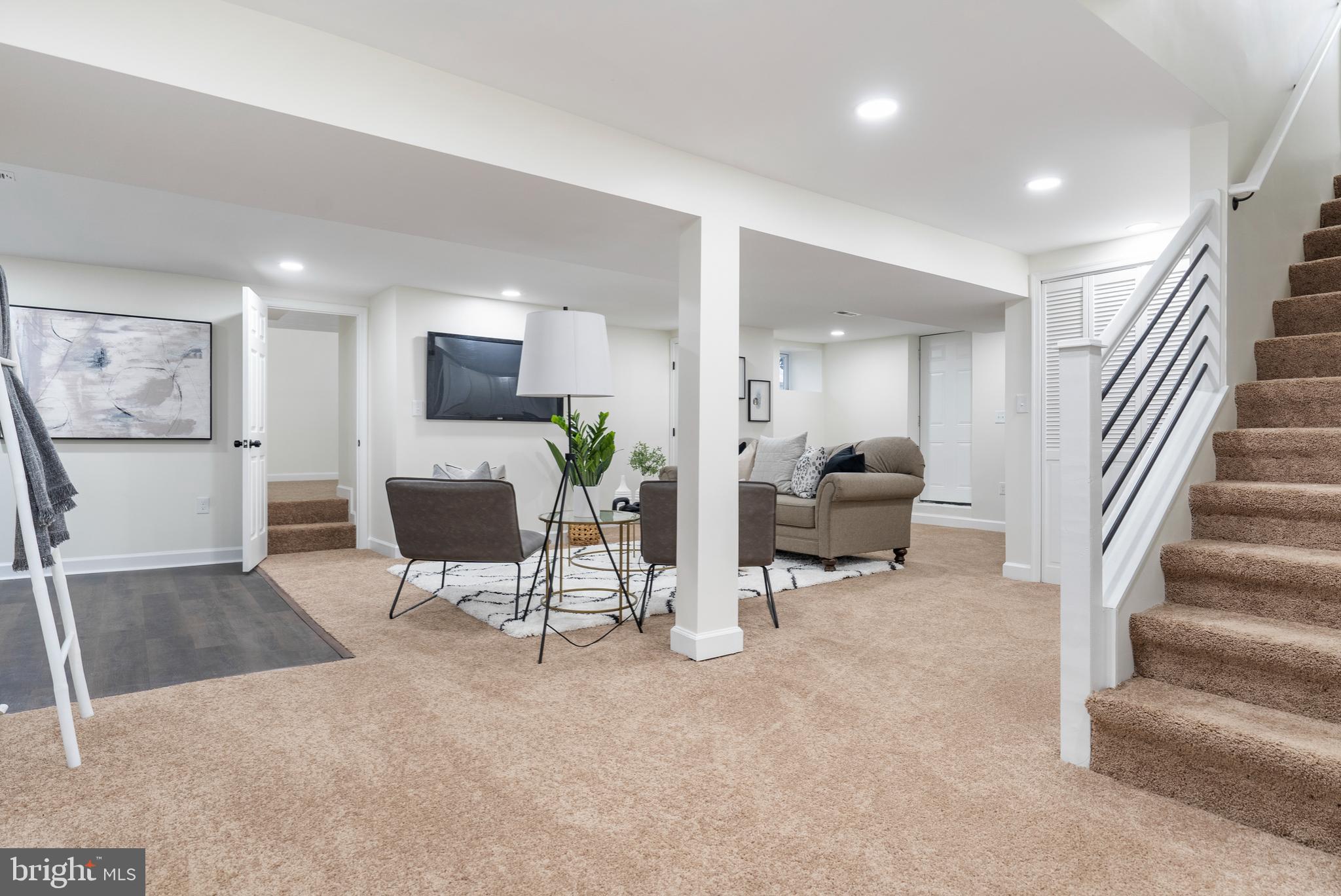 ASHBURTON HISTORIC DISTRICT - Residential