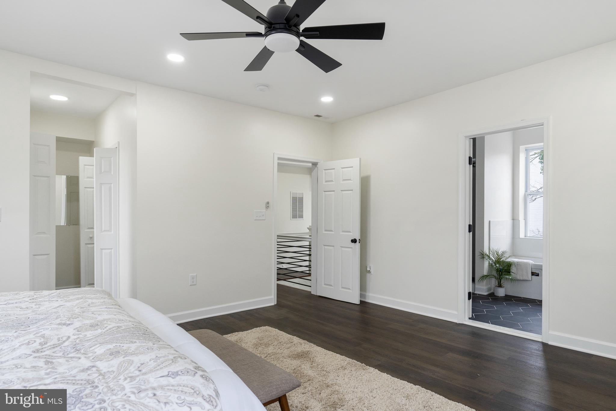 ASHBURTON HISTORIC DISTRICT - Residential