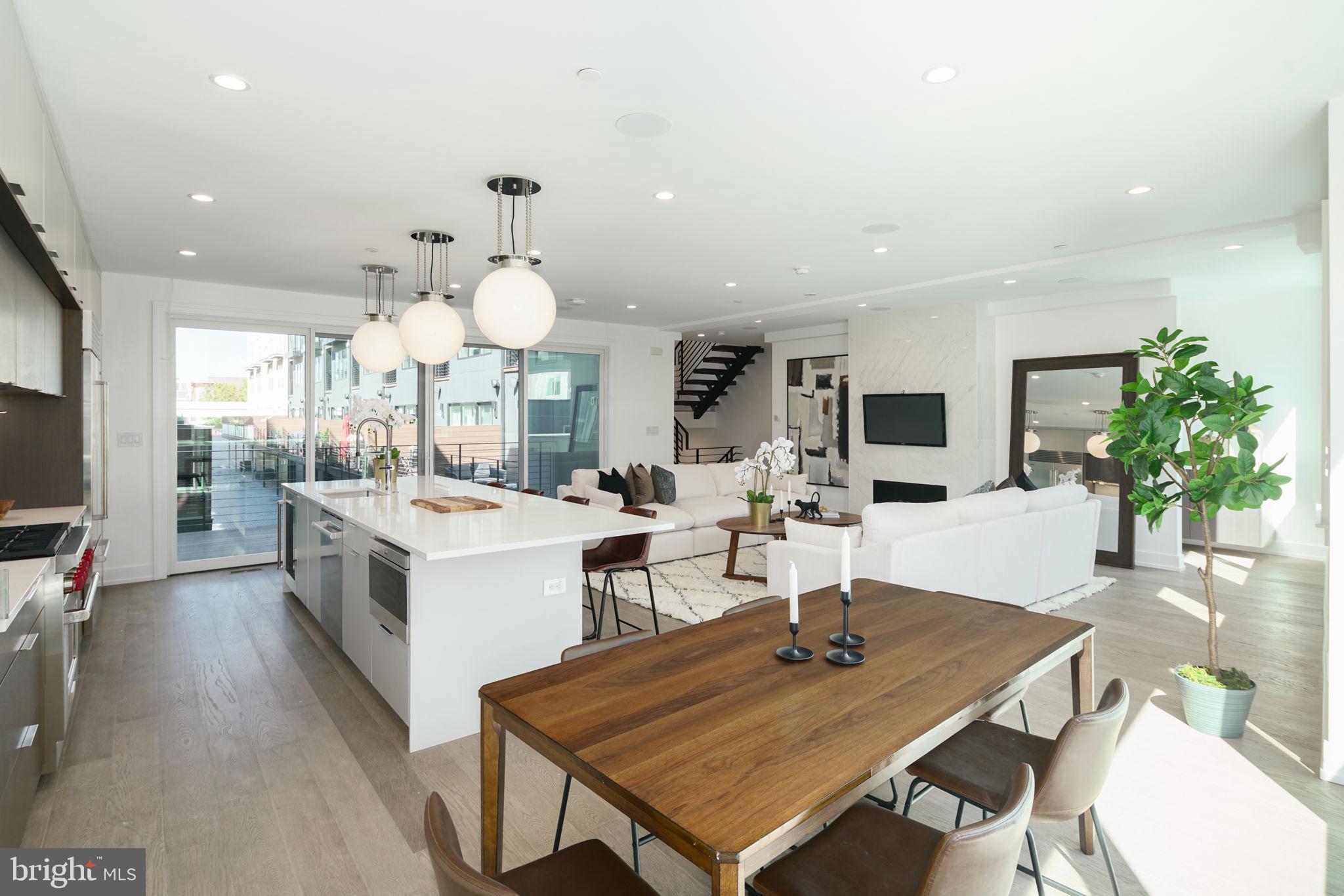 BELLA VISTA - Residential