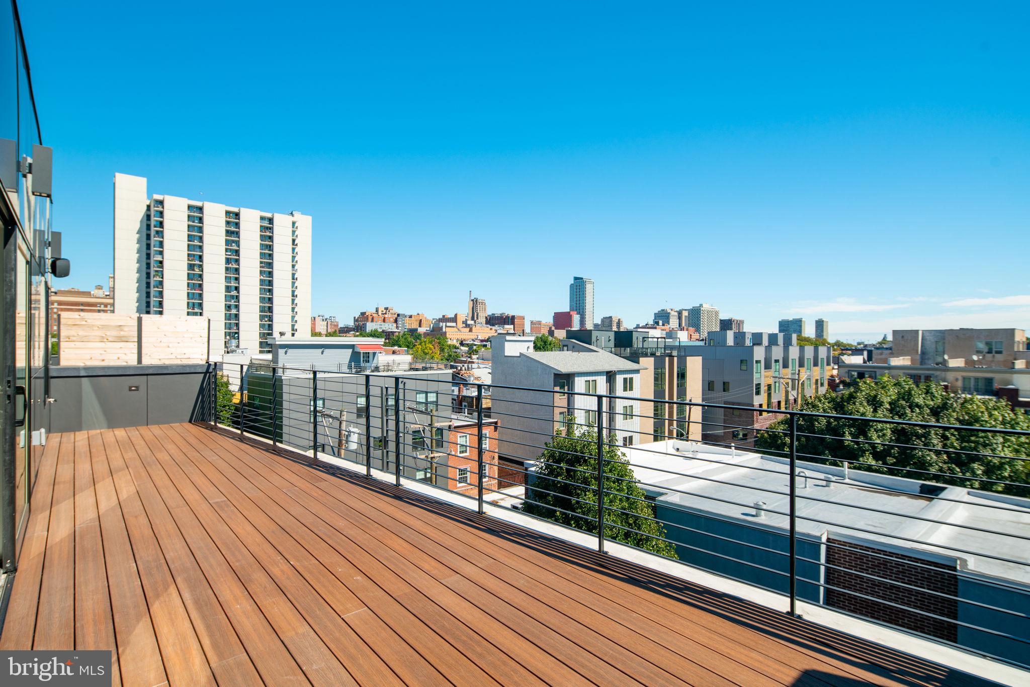 BELLA VISTA - Residential