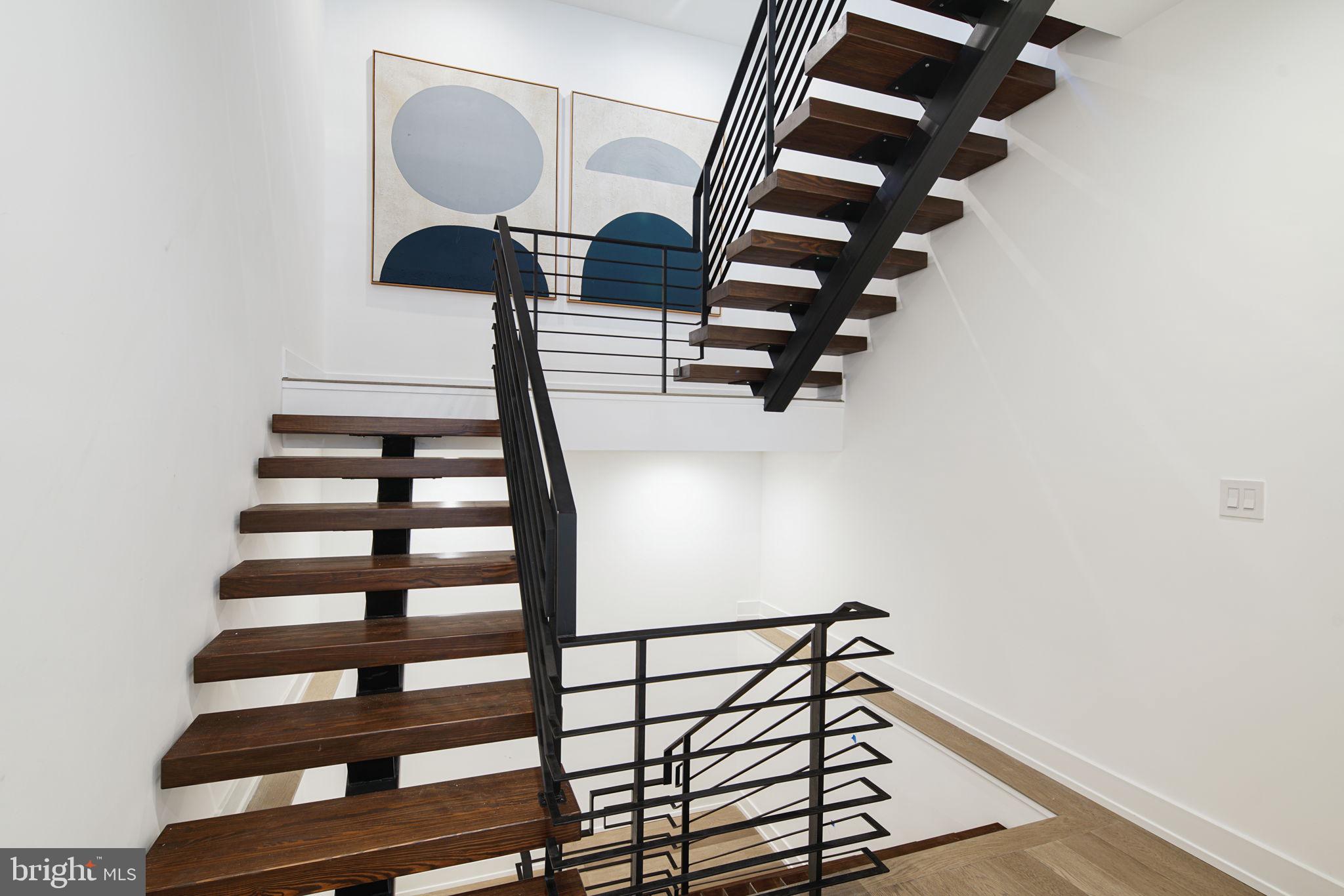 BELLA VISTA - Residential