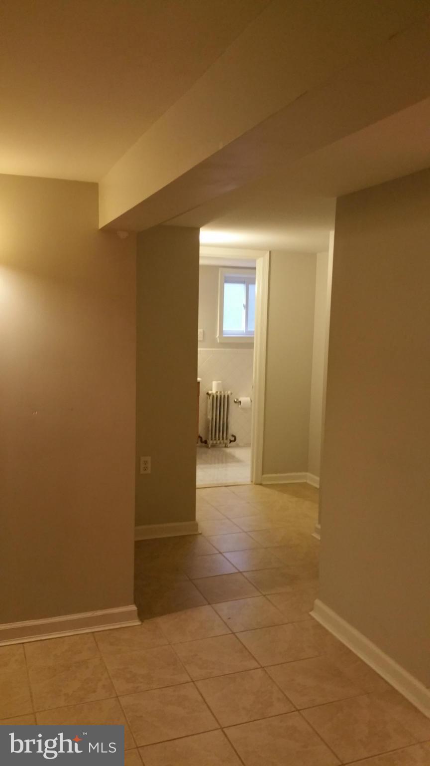 MT RAINIER - Residential Lease