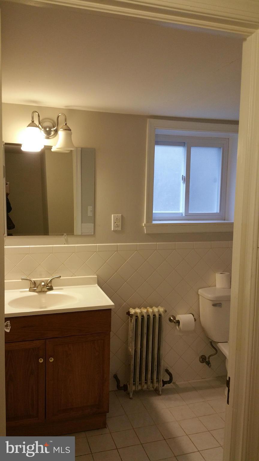 MT RAINIER - Residential Lease