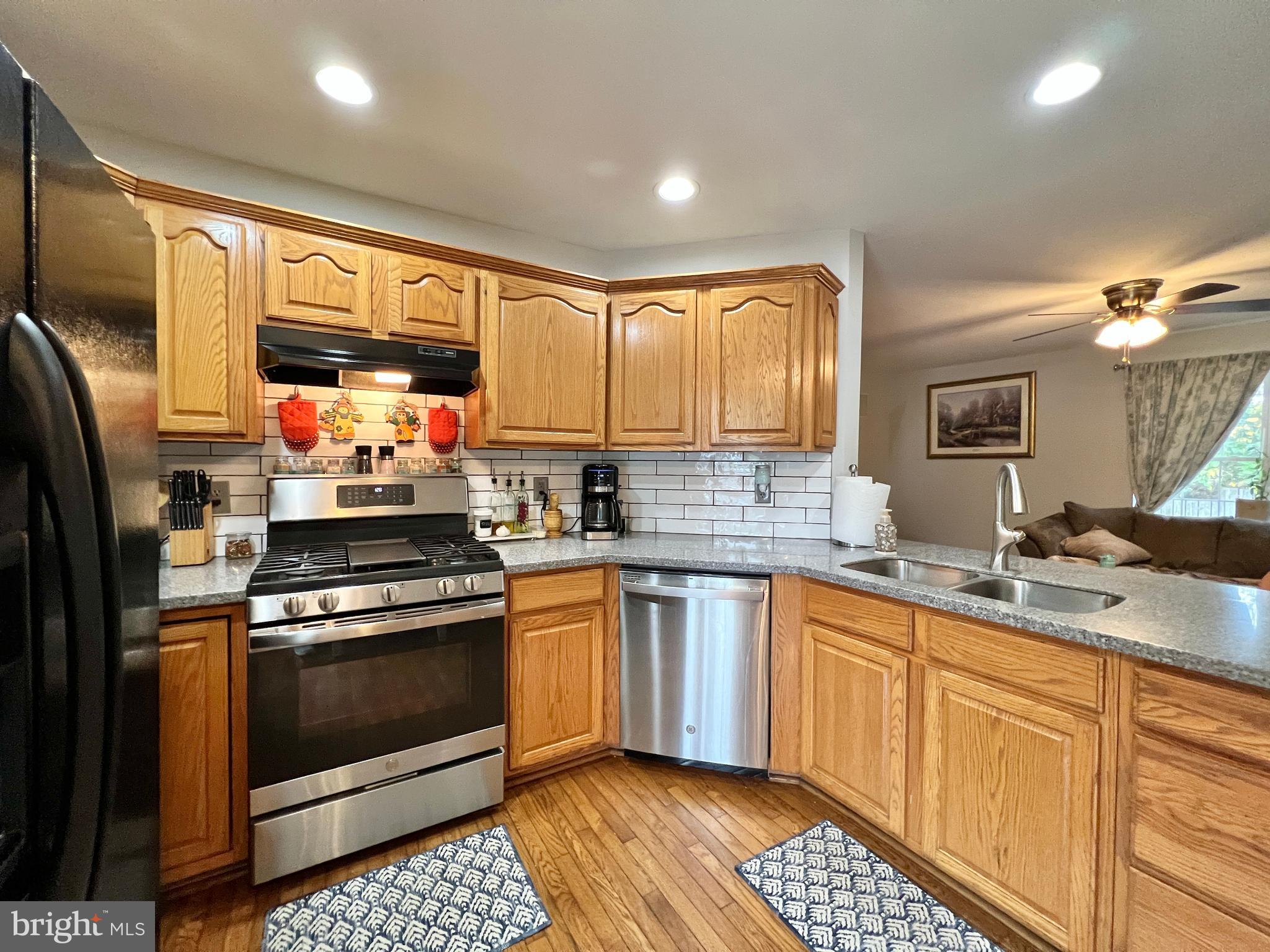 STONEPOINT - Residential