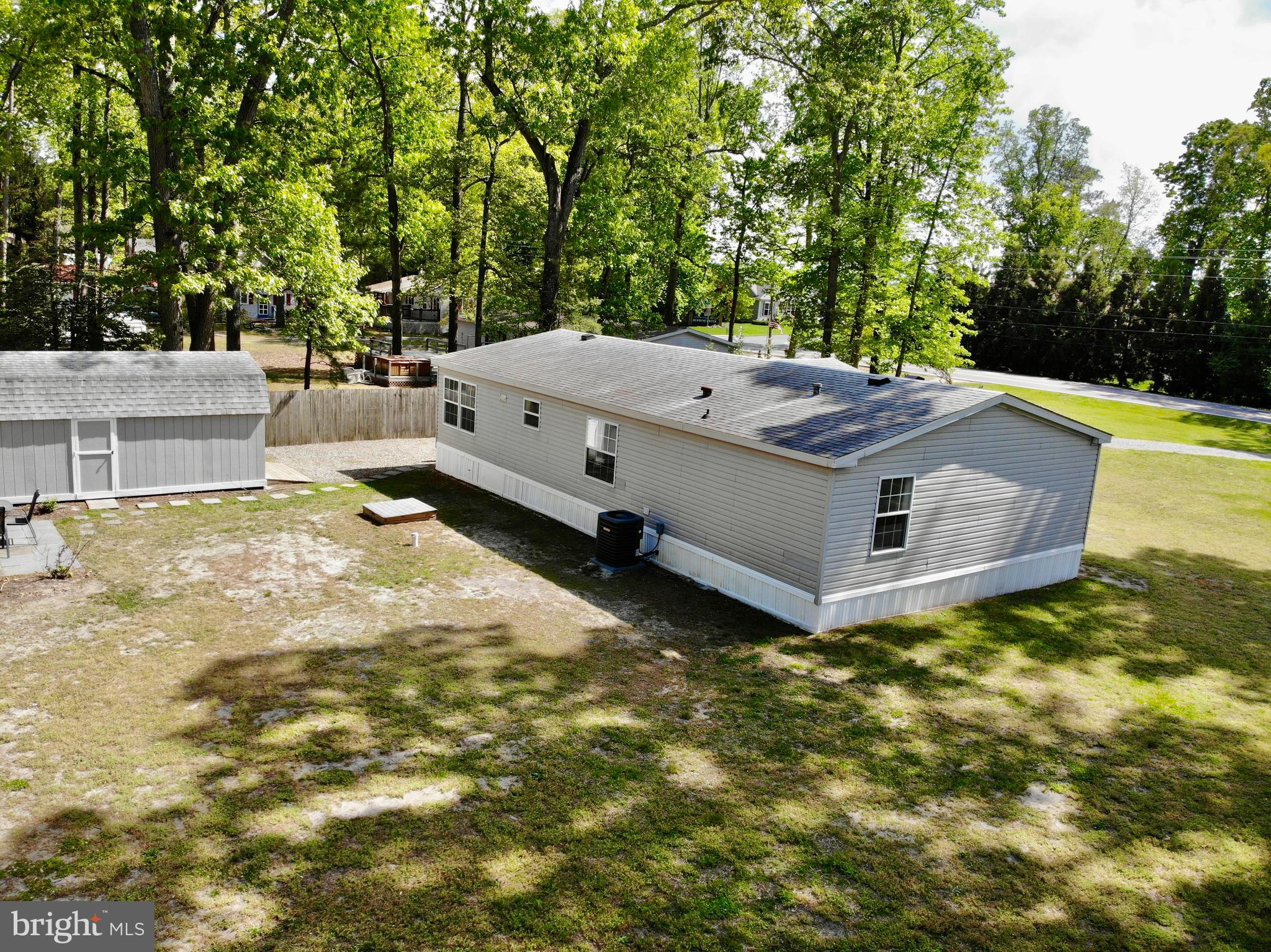 ANGOLA NECK PARK - Residential