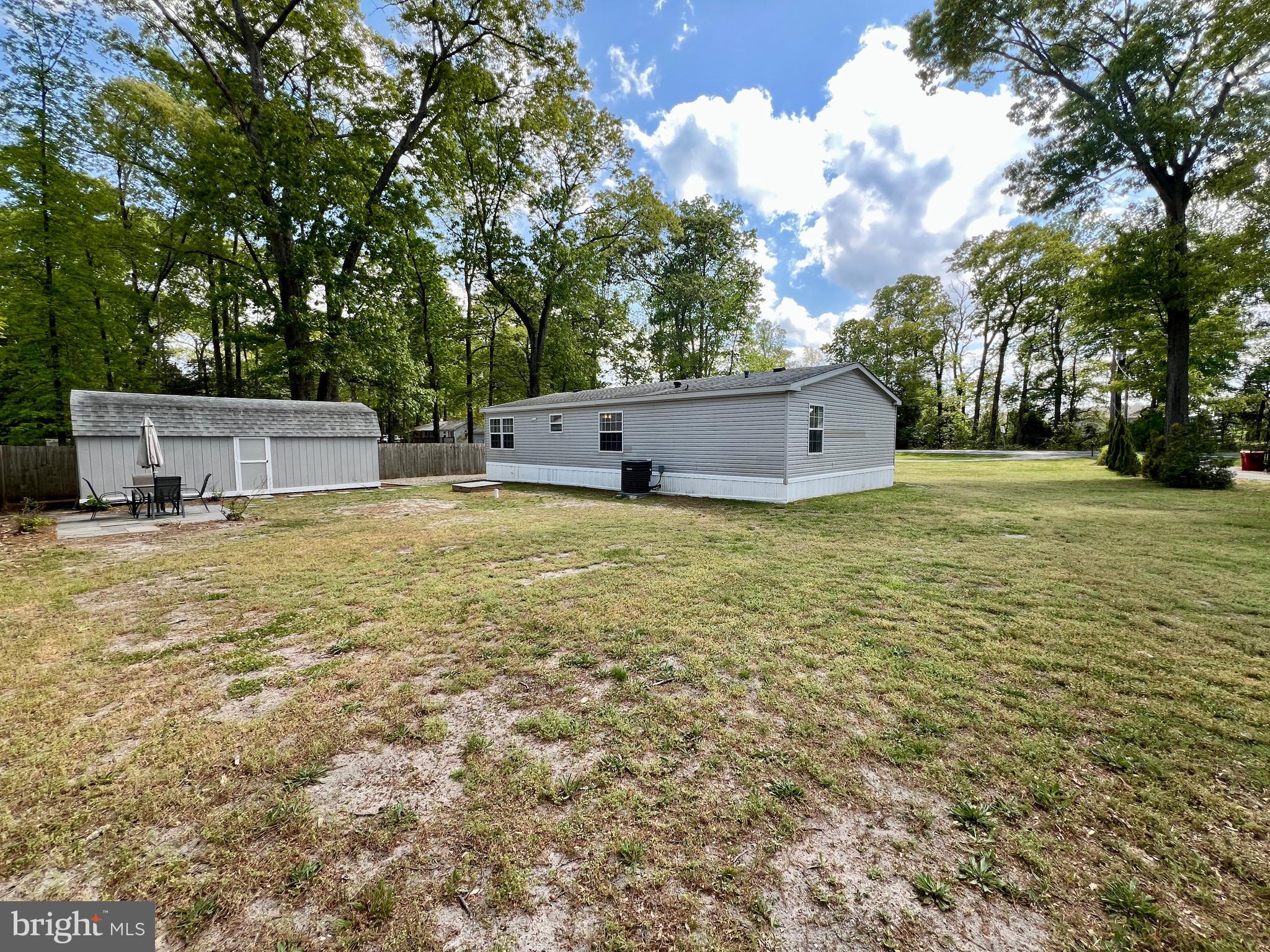 ANGOLA NECK PARK - Residential