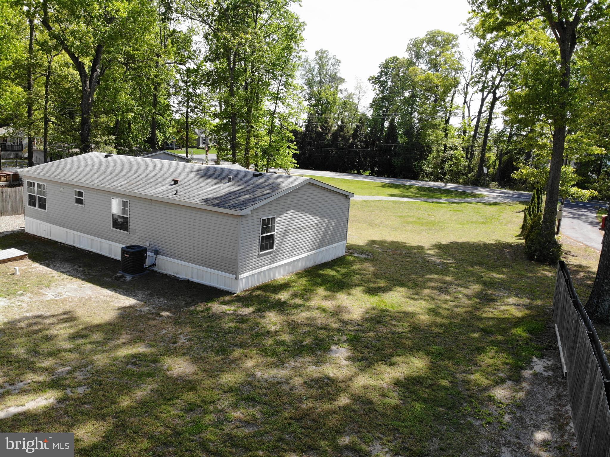 ANGOLA NECK PARK - Residential