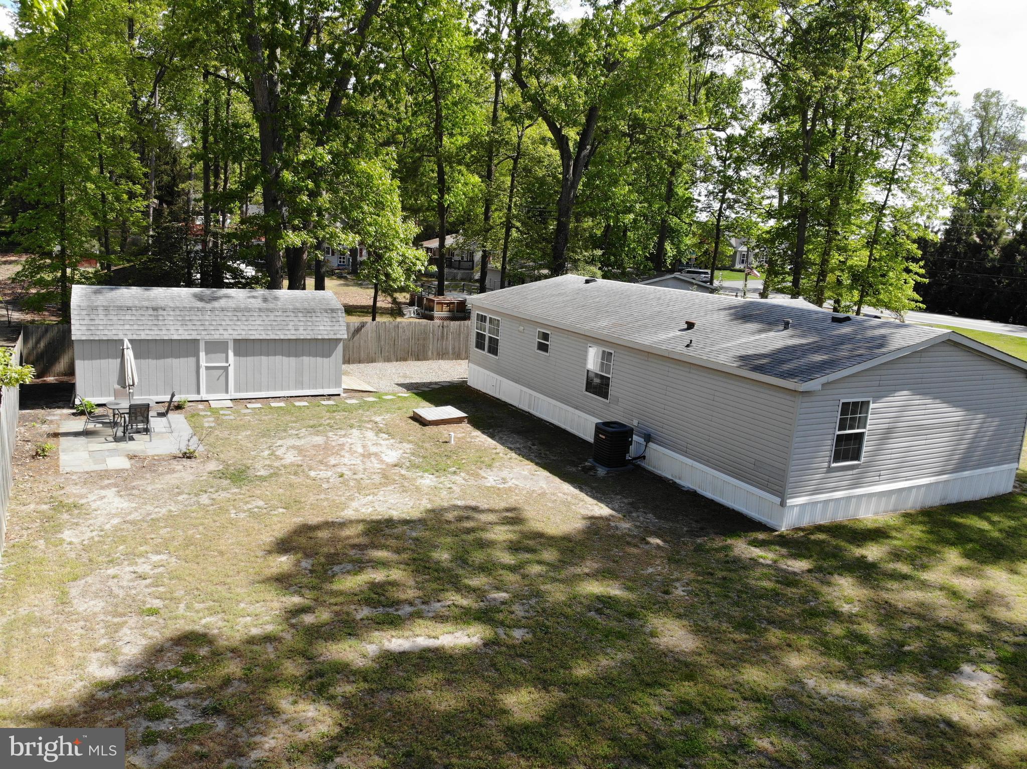 ANGOLA NECK PARK - Residential