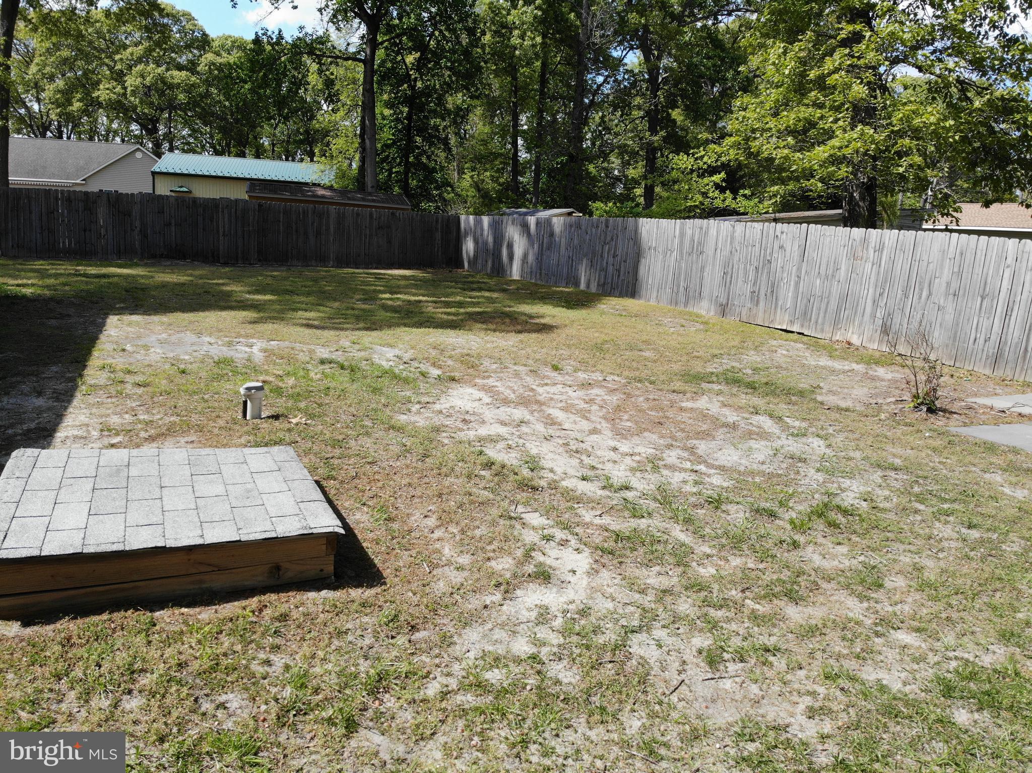 ANGOLA NECK PARK - Residential