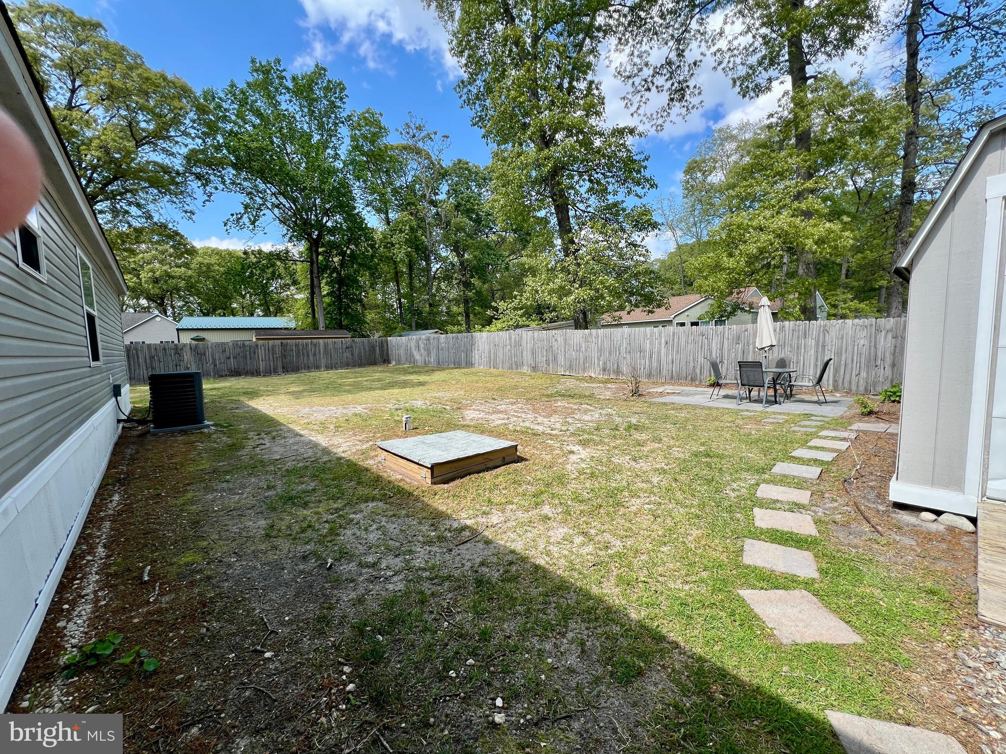 ANGOLA NECK PARK - Residential
