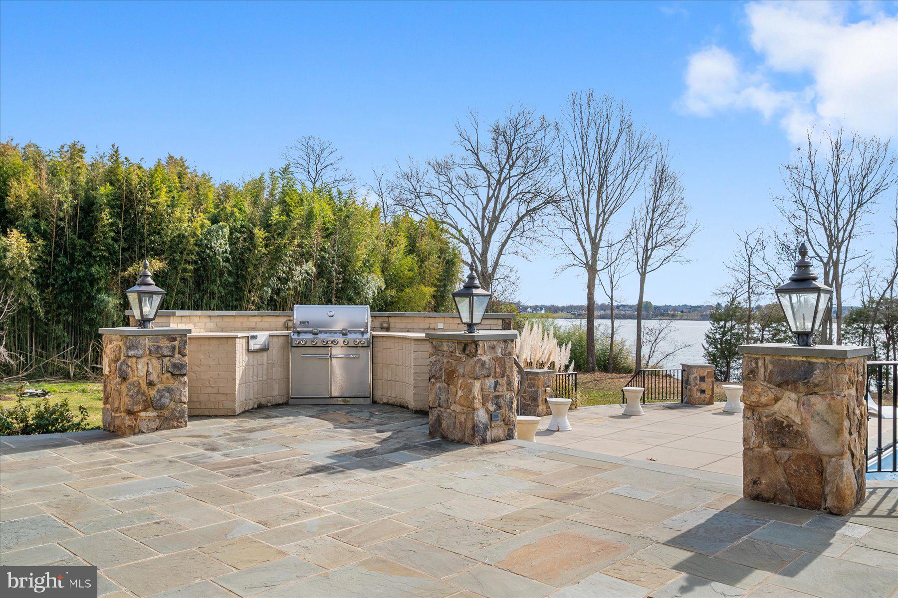 PROSPECT HILL - Residential