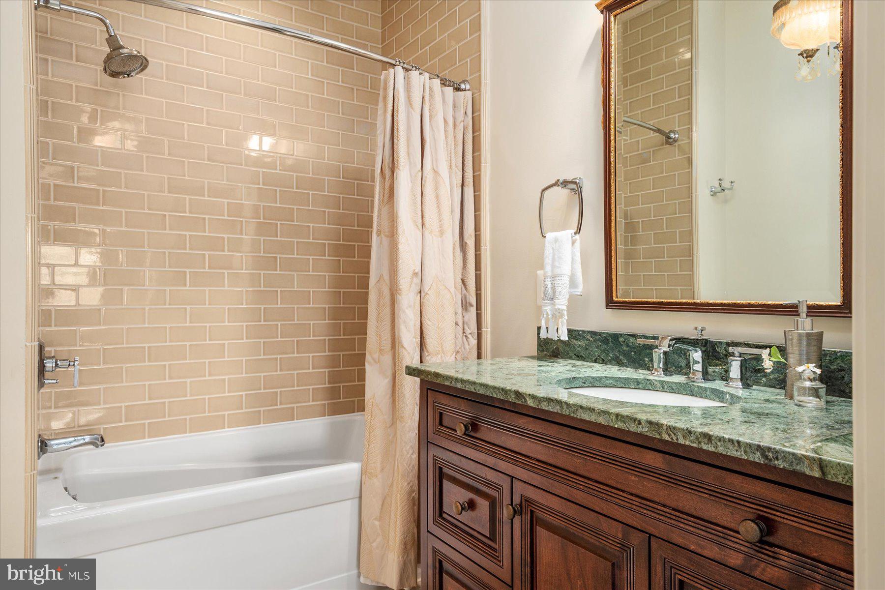 PROSPECT HILL - Residential