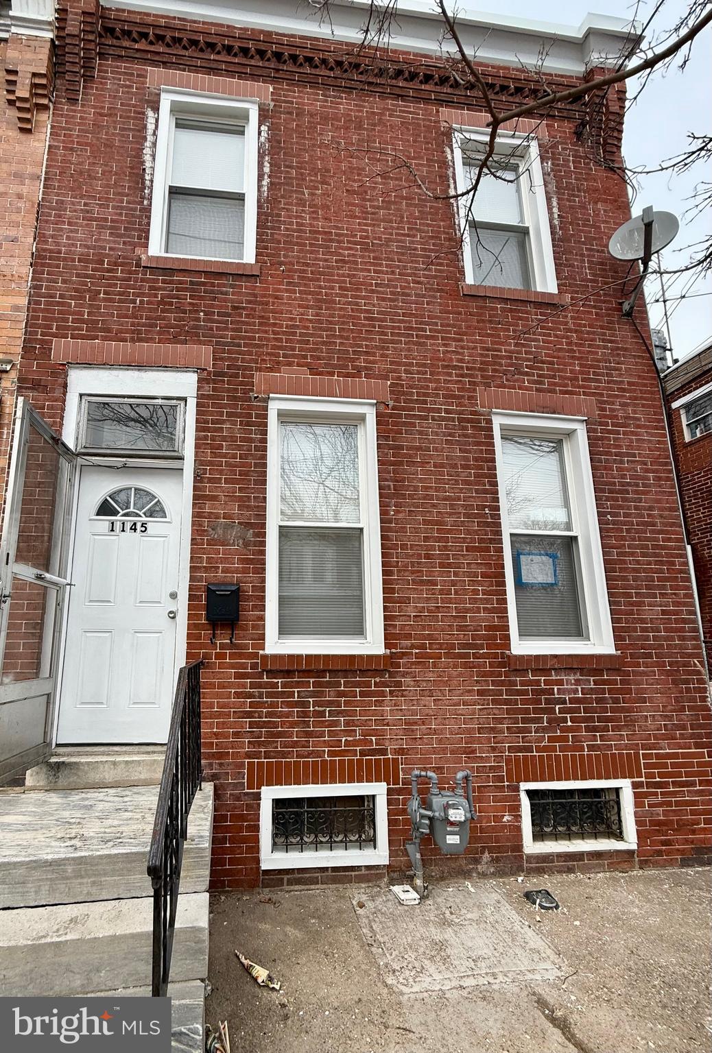 1145 MECHANIC STREET