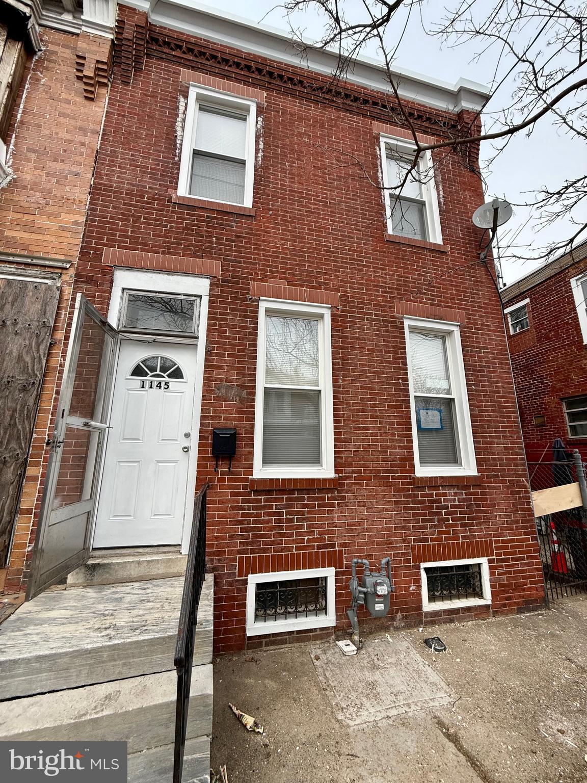 1145 MECHANIC STREET