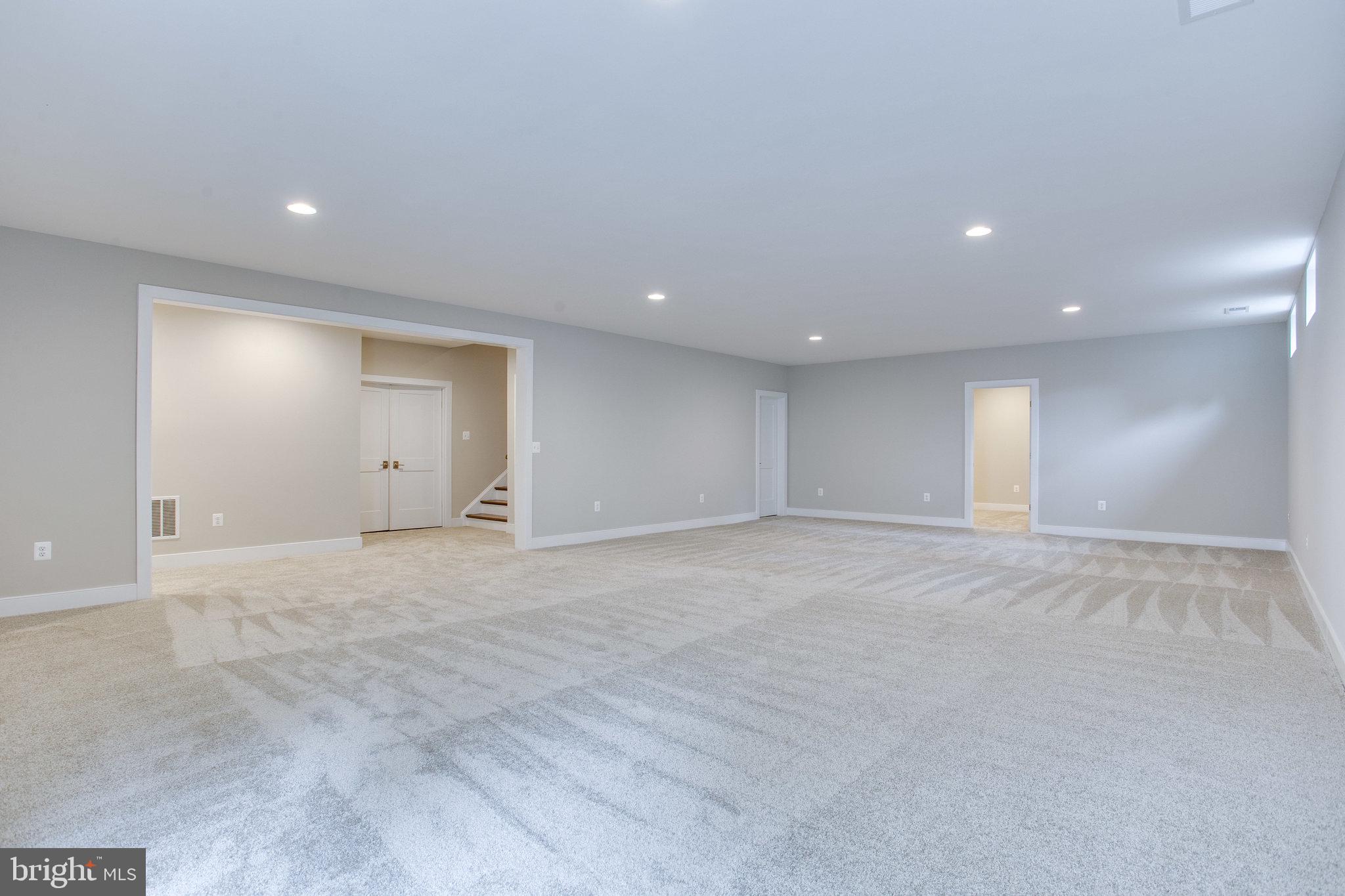 WATERFORD CREEK - Residential