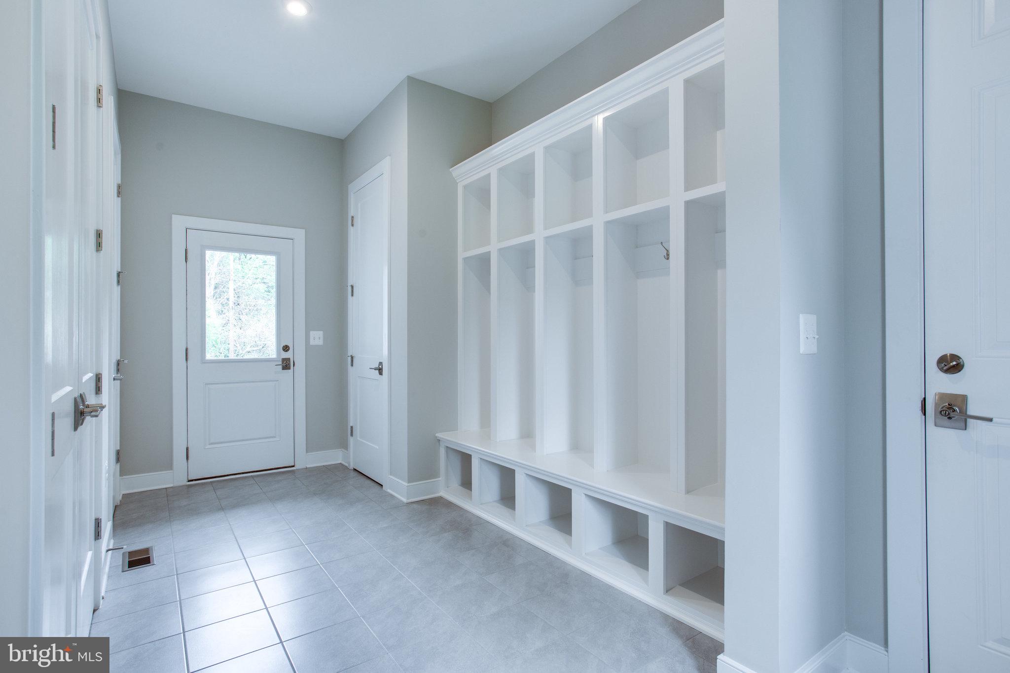 WATERFORD CREEK - Residential