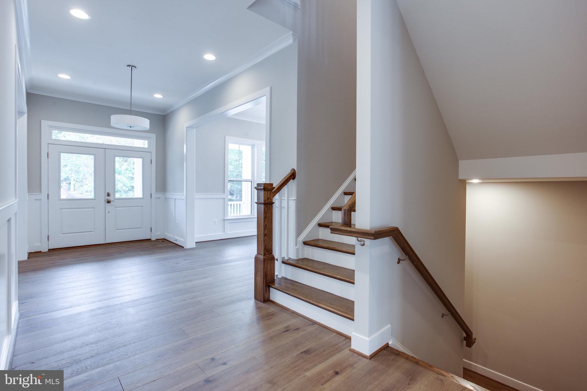 WATERFORD CREEK - Residential