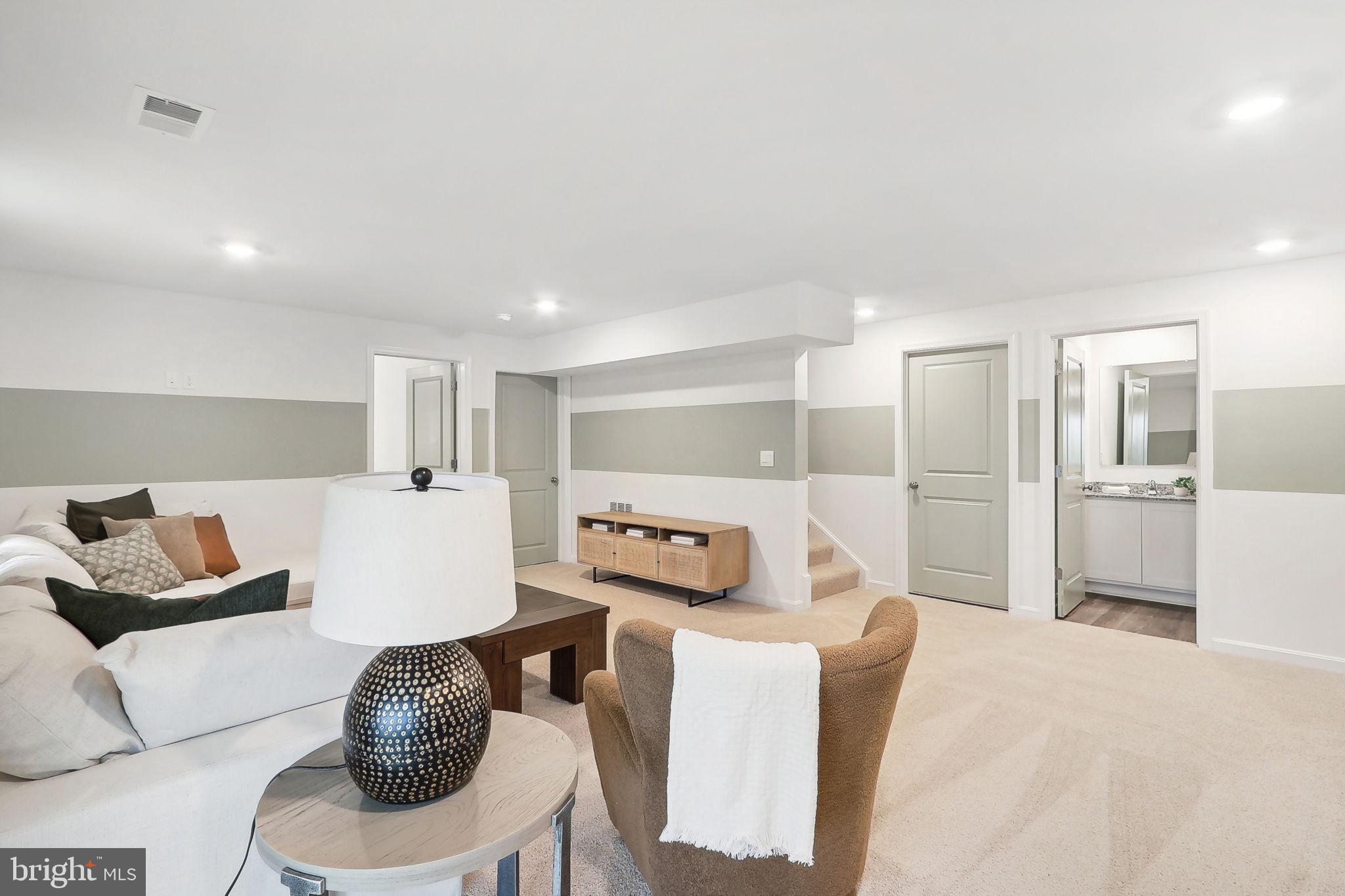 VALLEY VIEW - Residential