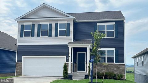 111 STEARNS DRIVE STEPHENS CITY VA 22655