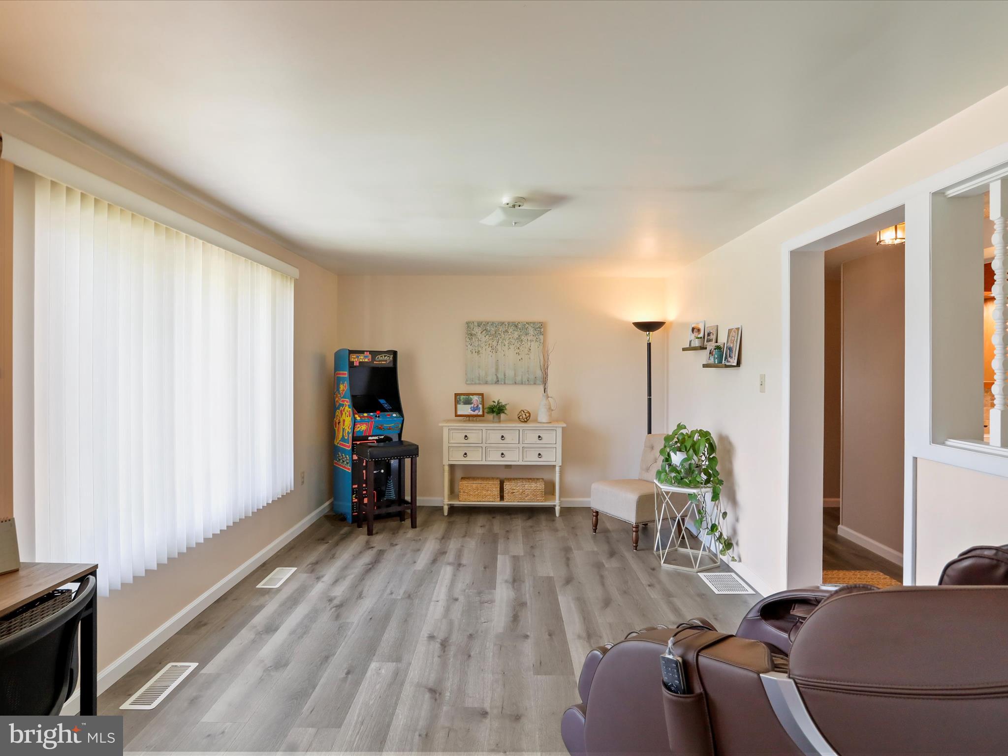 AIRPORT ADDITION - Residential