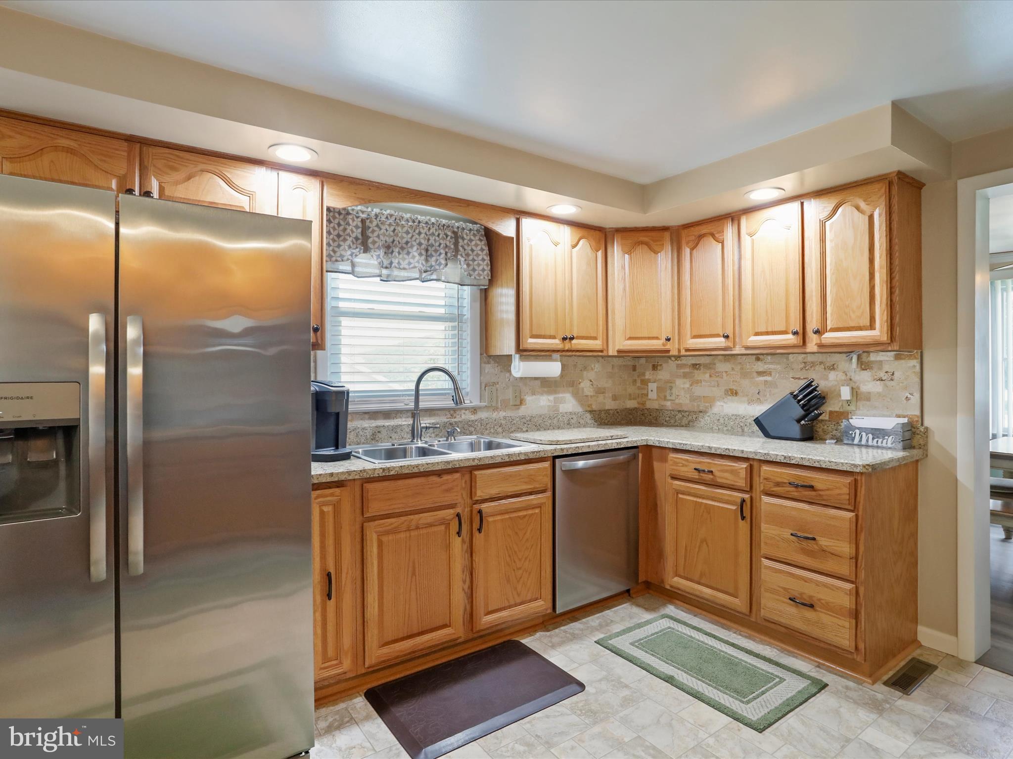 AIRPORT ADDITION - Residential