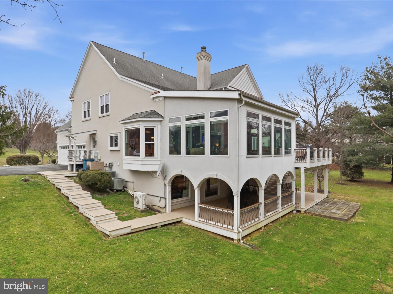 SMC MCLEAN - Residential