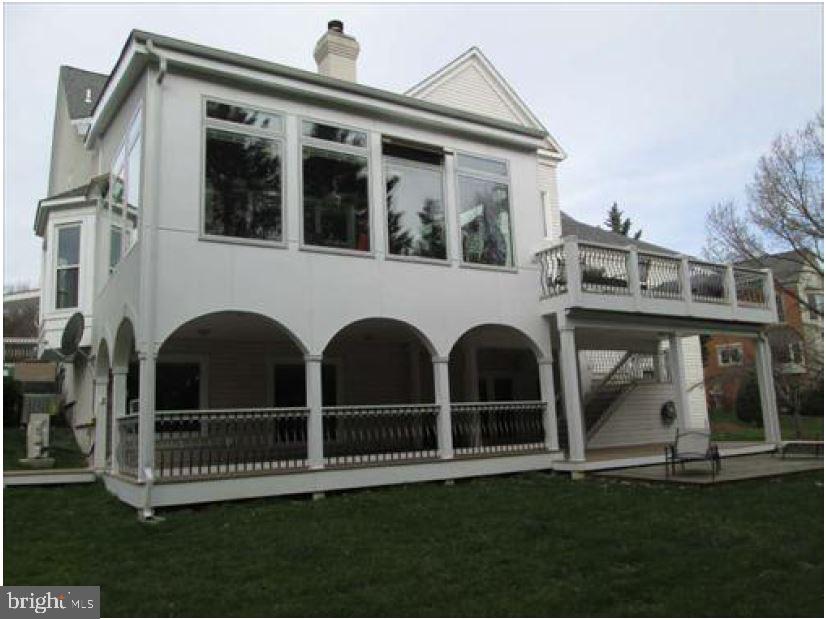 SMC MCLEAN - Residential