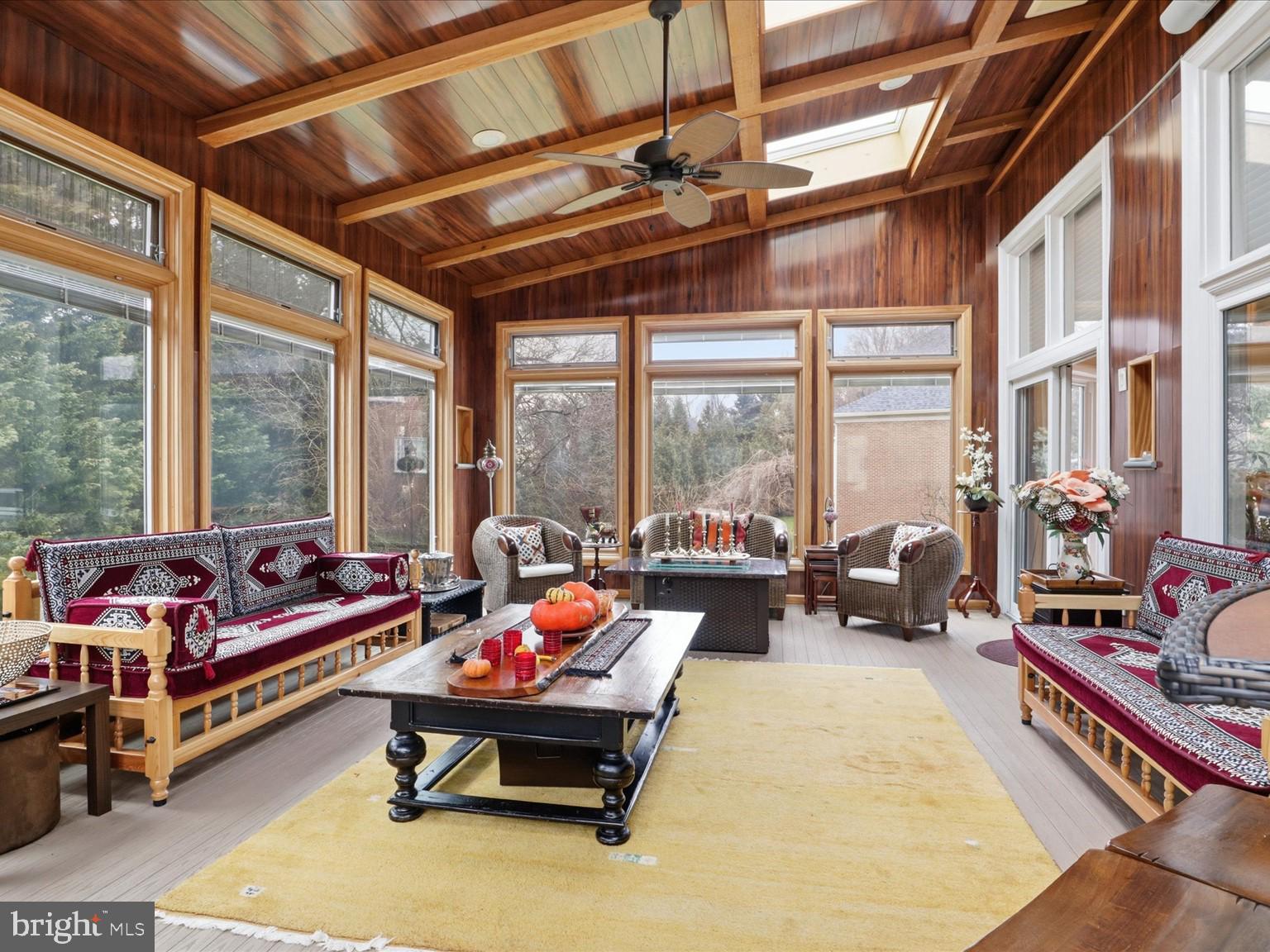 SMC MCLEAN - Residential