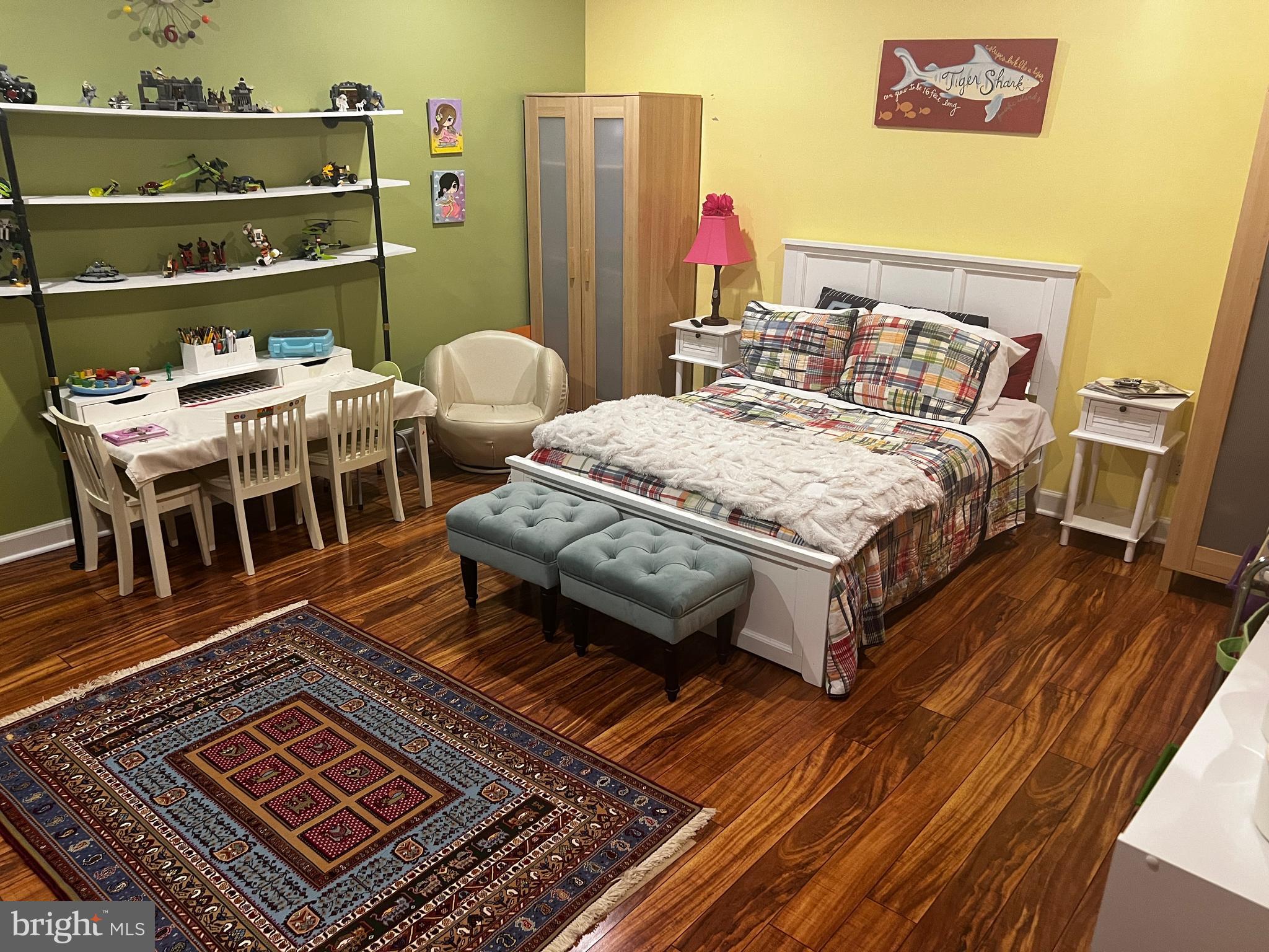 SMC MCLEAN - Residential