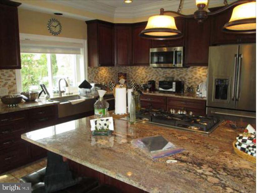 SMC MCLEAN - Residential